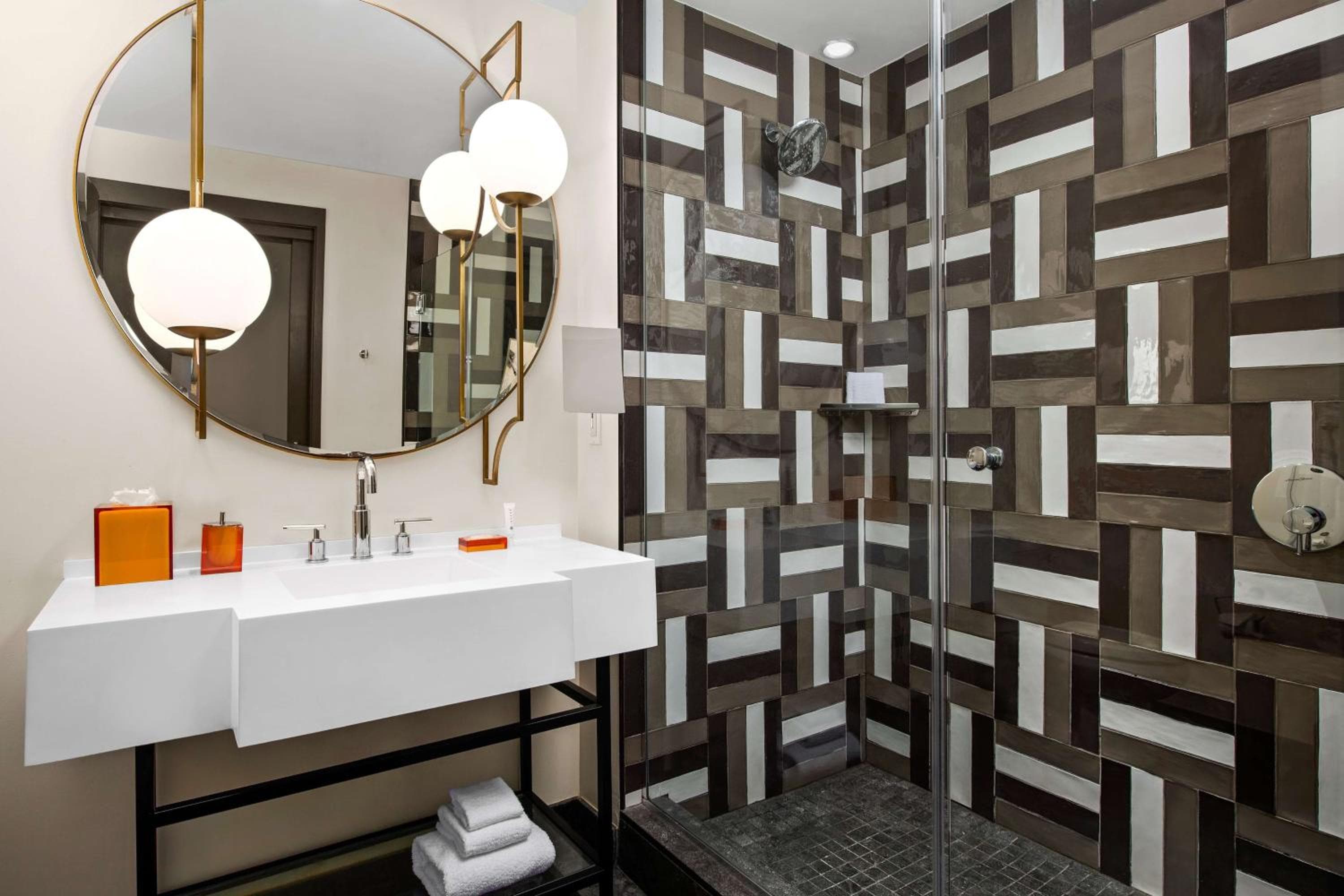 Troubadour Hotel New Orleans