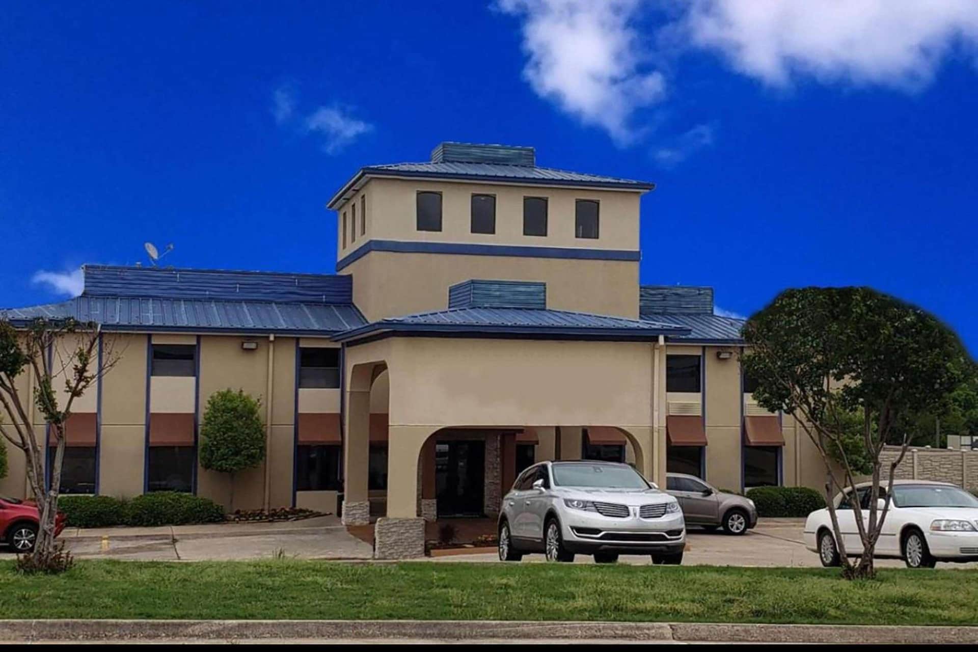 Baymont by Wyndham Ardmore I-35