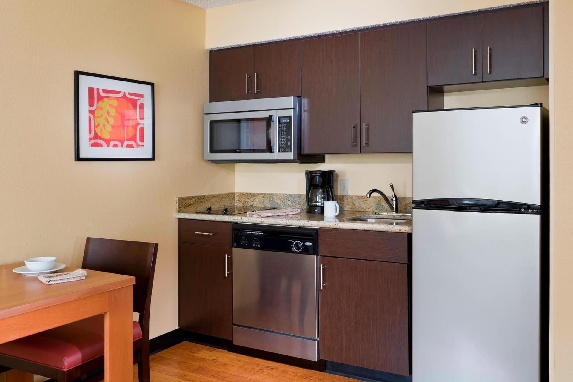 Sonesta Simply Suites Houston Brookhollow