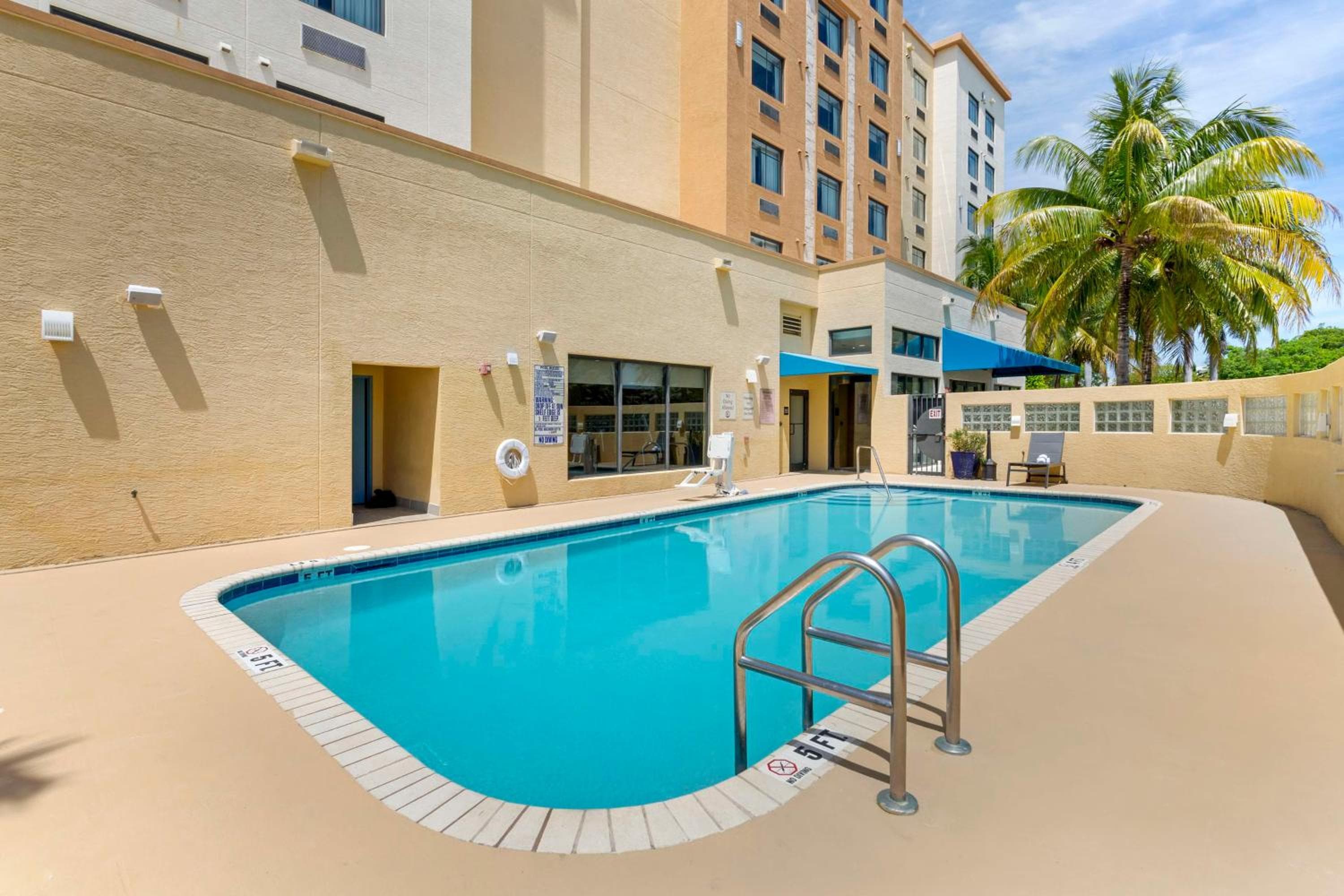 Best Western Plus Miami Executive Airport Hotel and Suites
