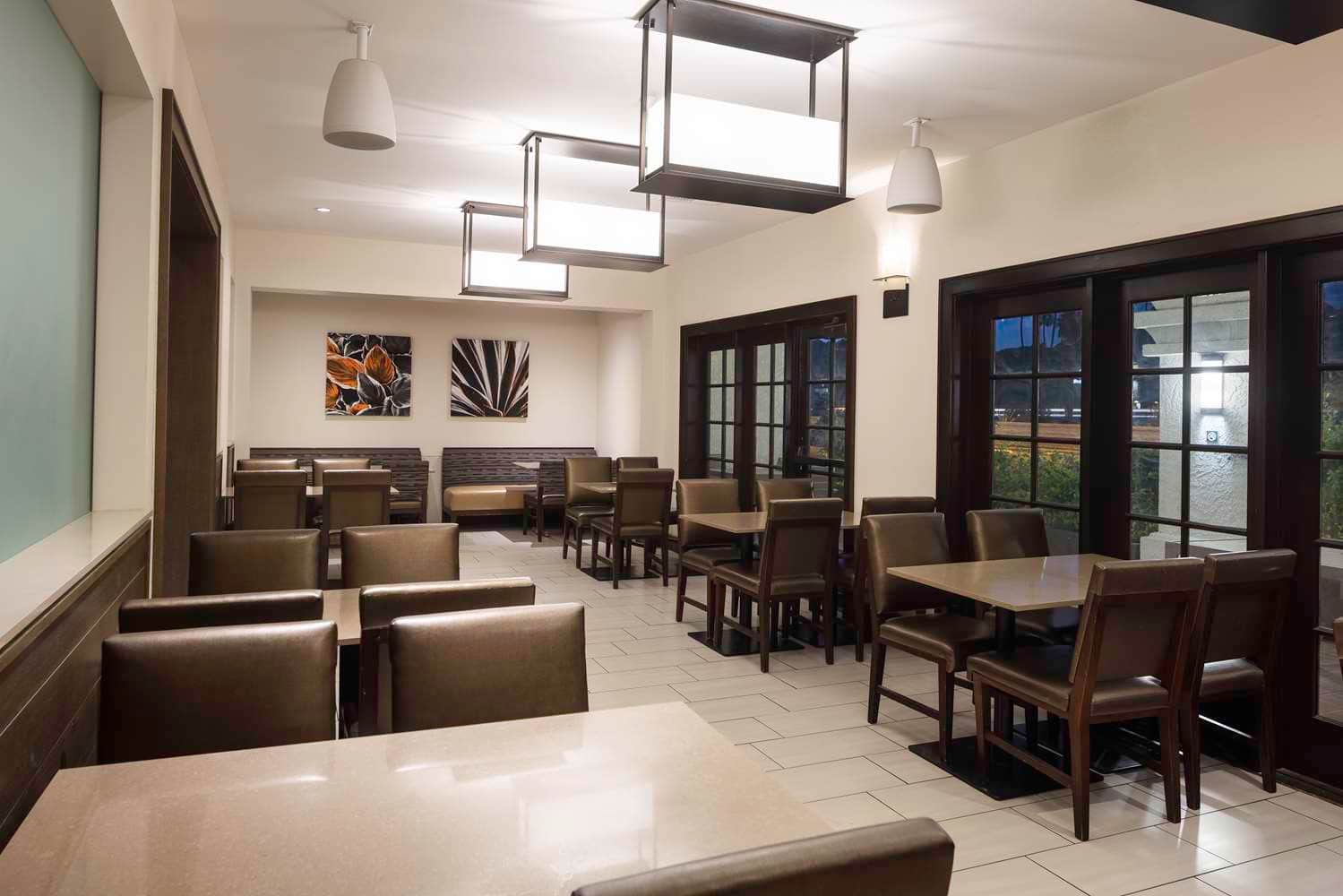 Embassy Suites by Hilton Palm Desert