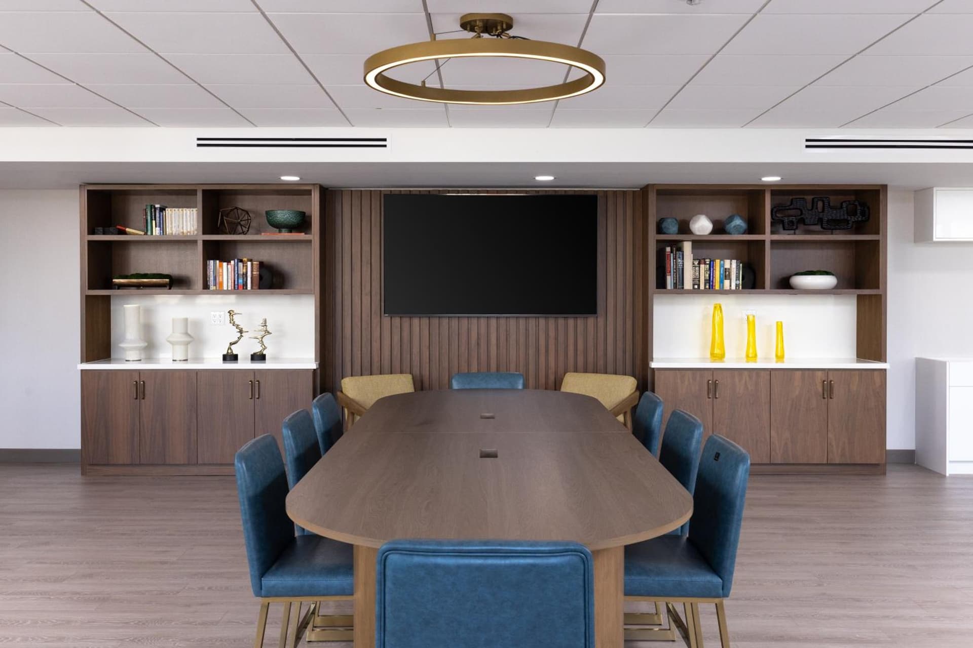 Holiday Inn & Suites Monterey Park Los Angeles, an IHG Hotel