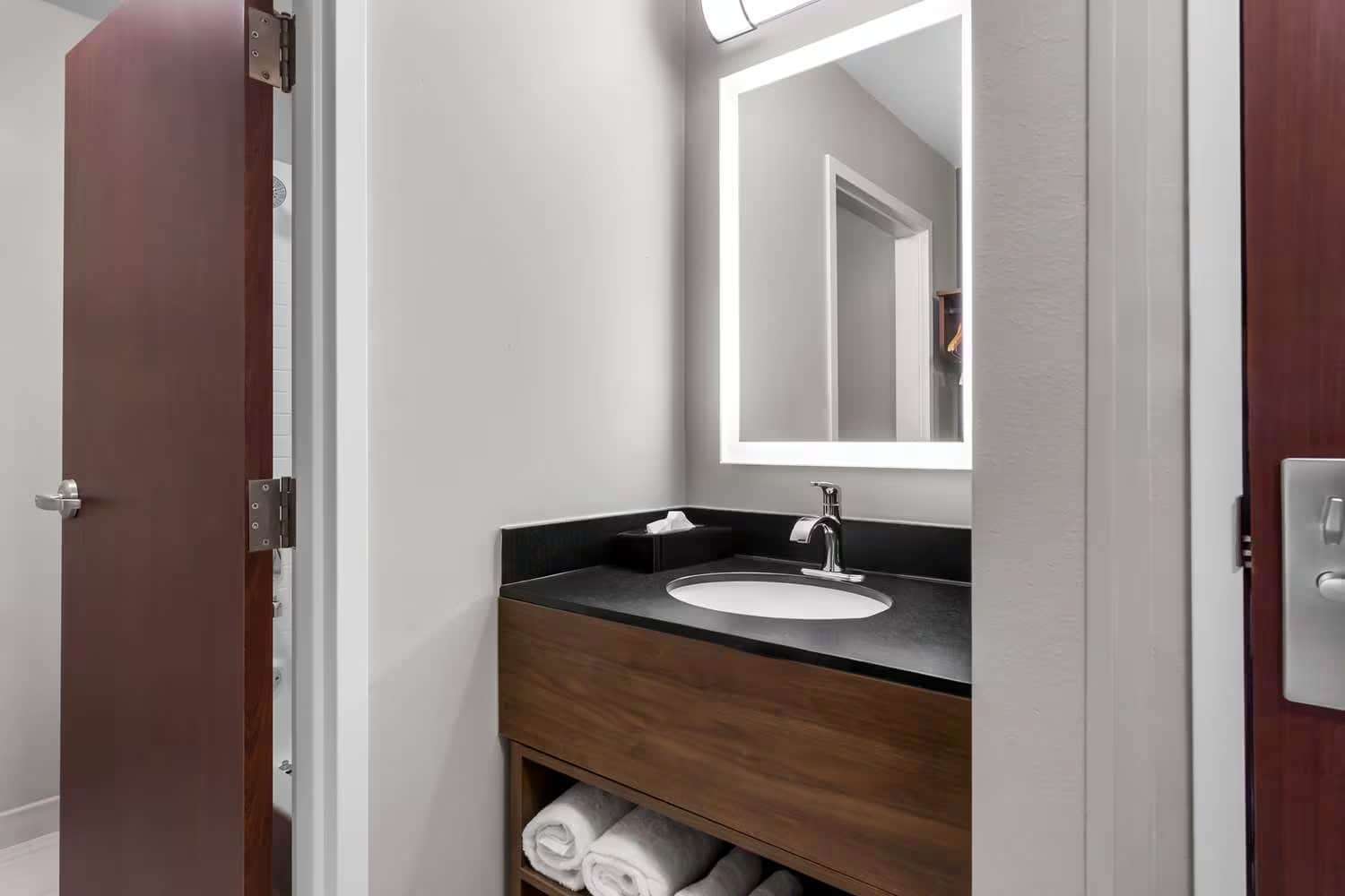 Best Western Plus Fenton
