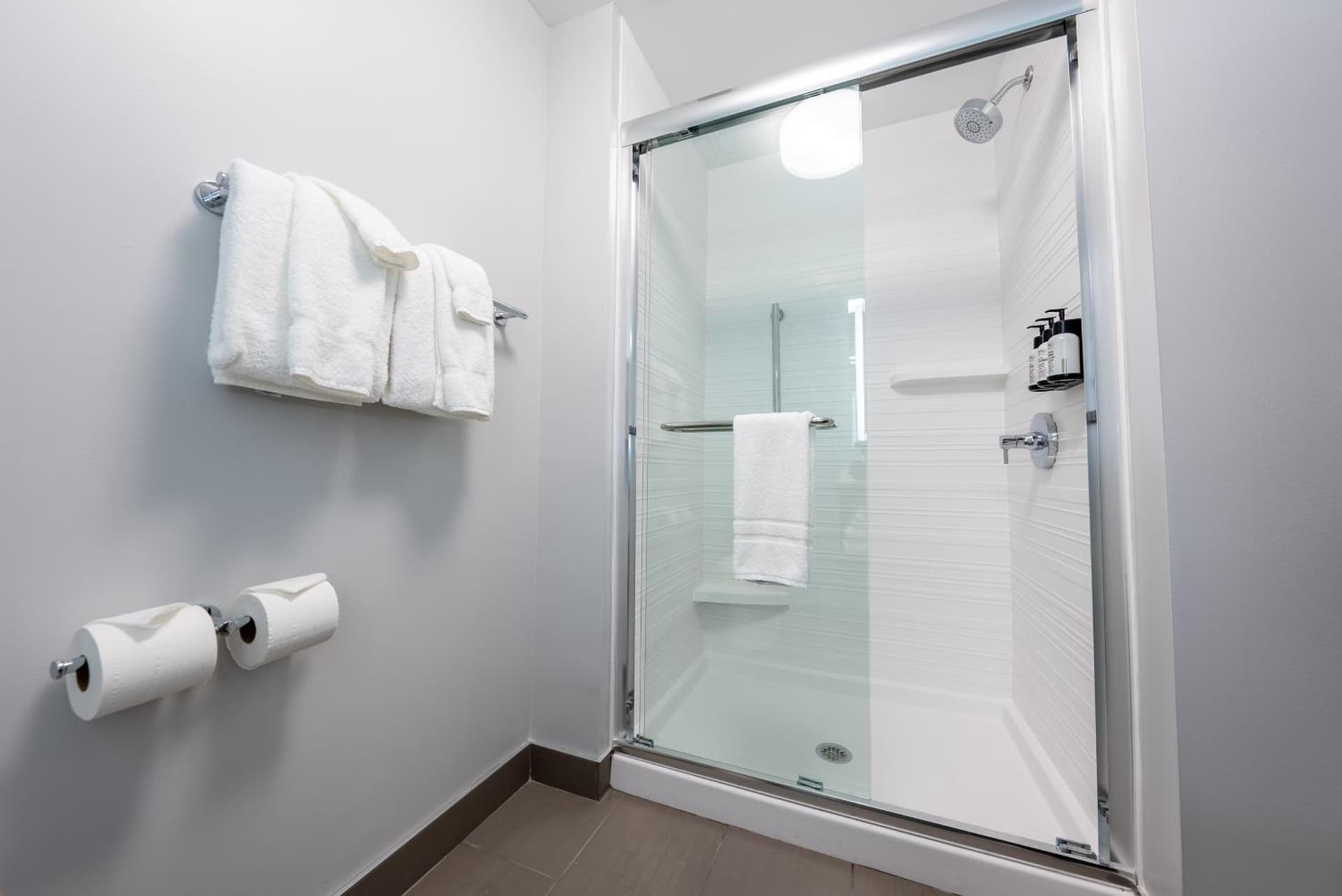 Avid Hotels - Kalamazoo East by IHG