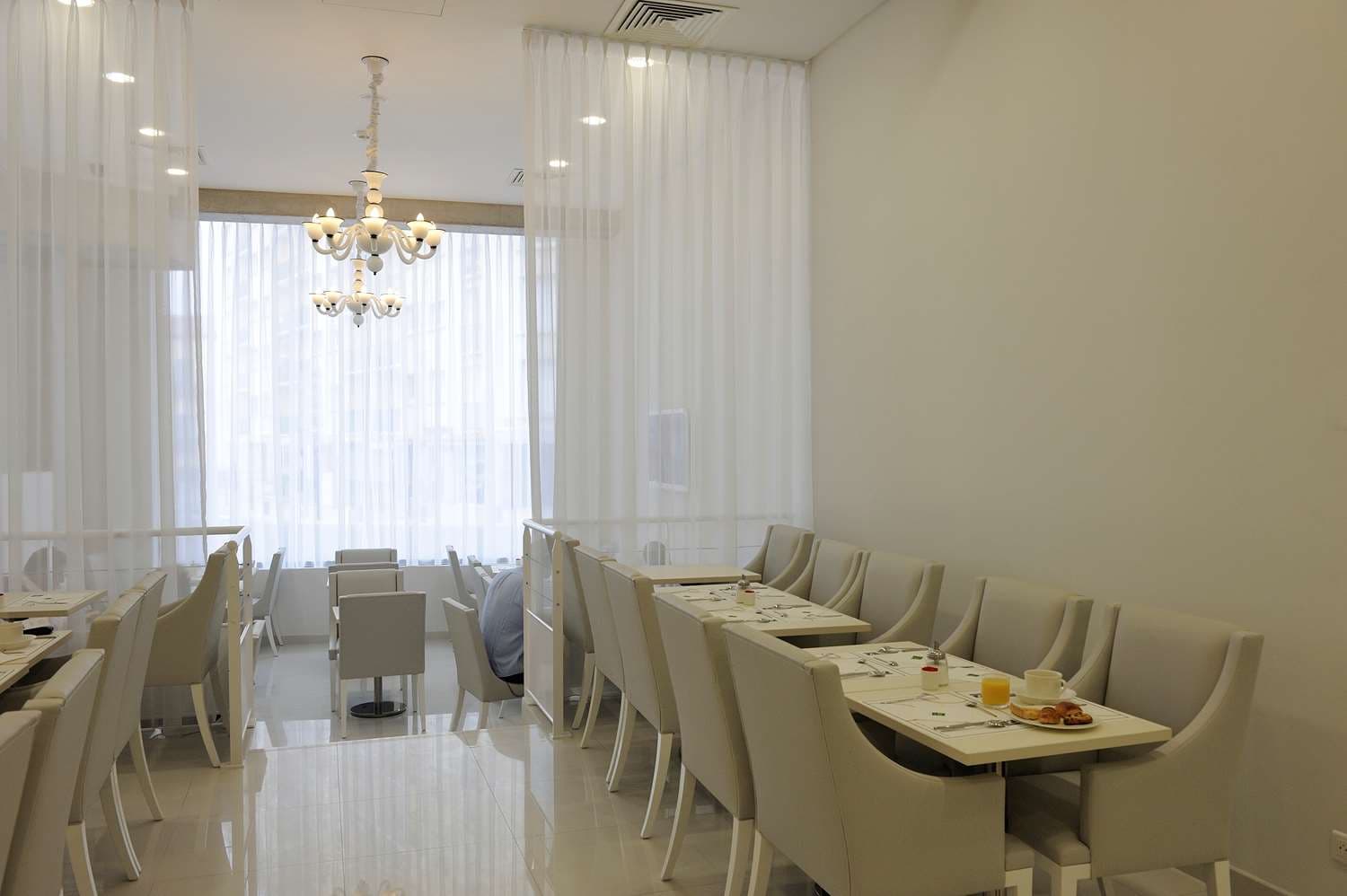 Kyriad Prestige Perpignan Centre Gare