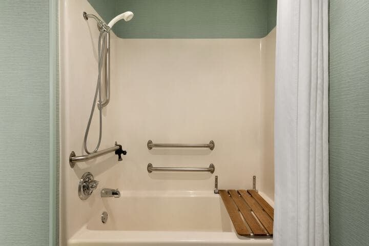 Mainstay Suites Grand Rapids