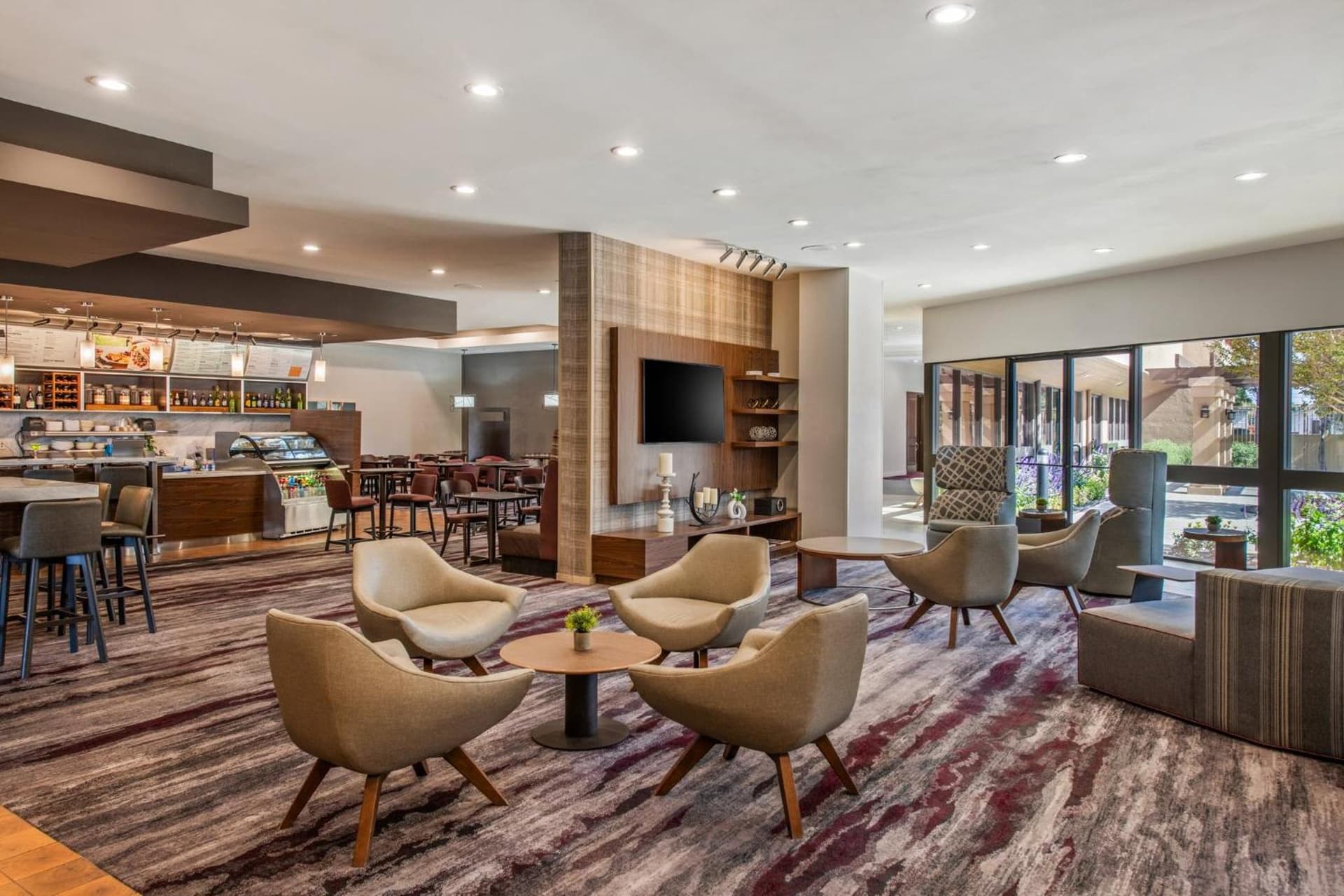 Holiday Inn Oxnard - Ventura by IHG