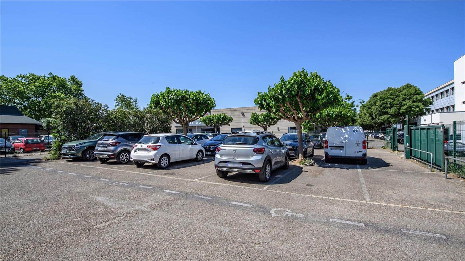 Campanile PRIME - Nîmes Centre