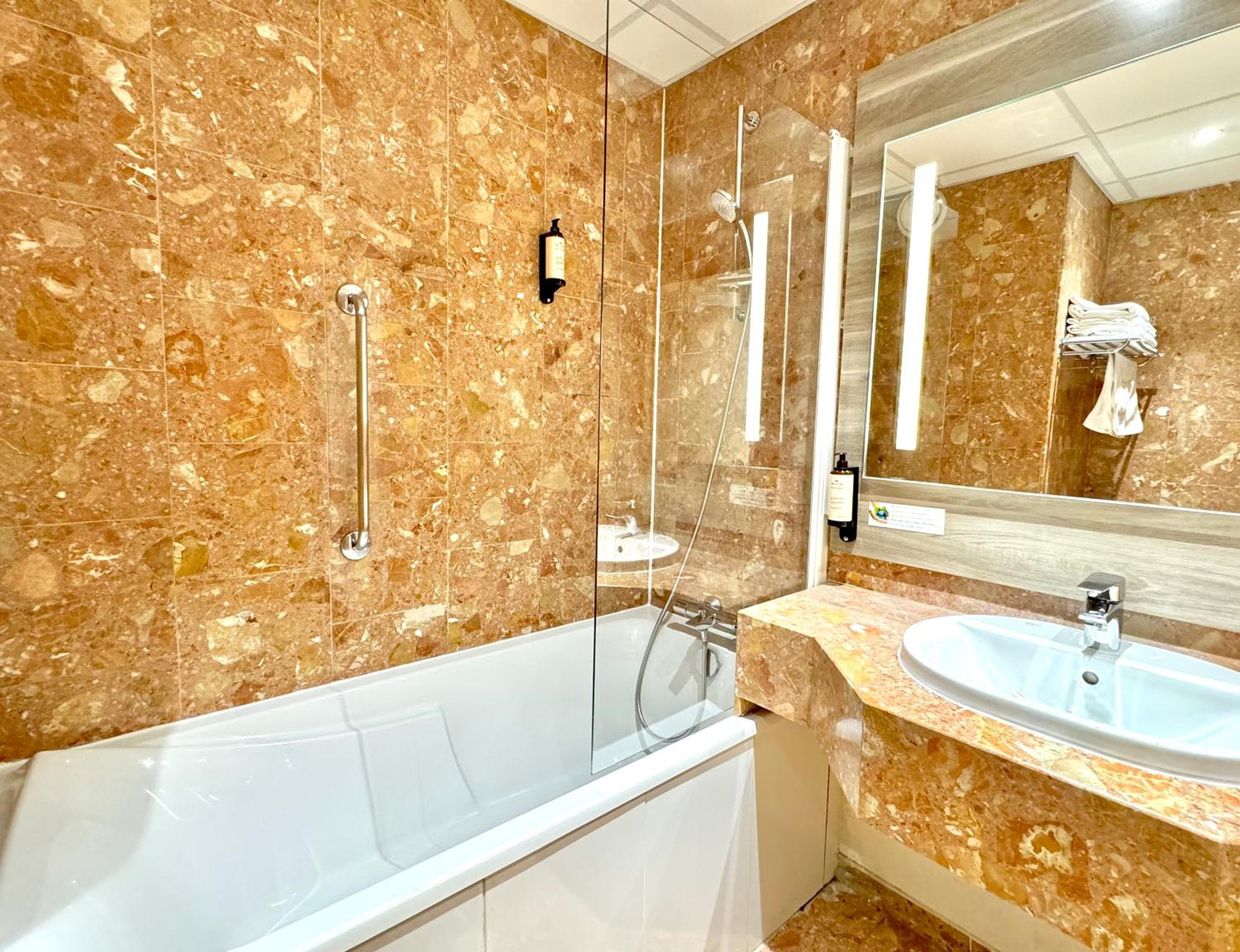 Ibis Rungis Aéroport Paris Orly