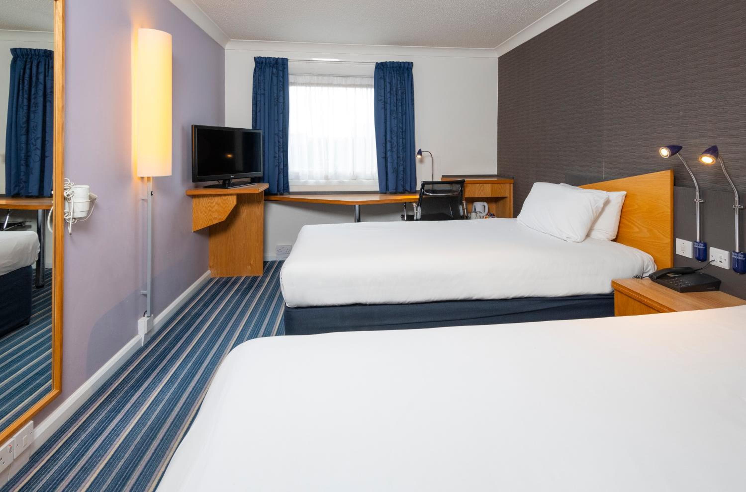 Holiday Inn Express - Inverness