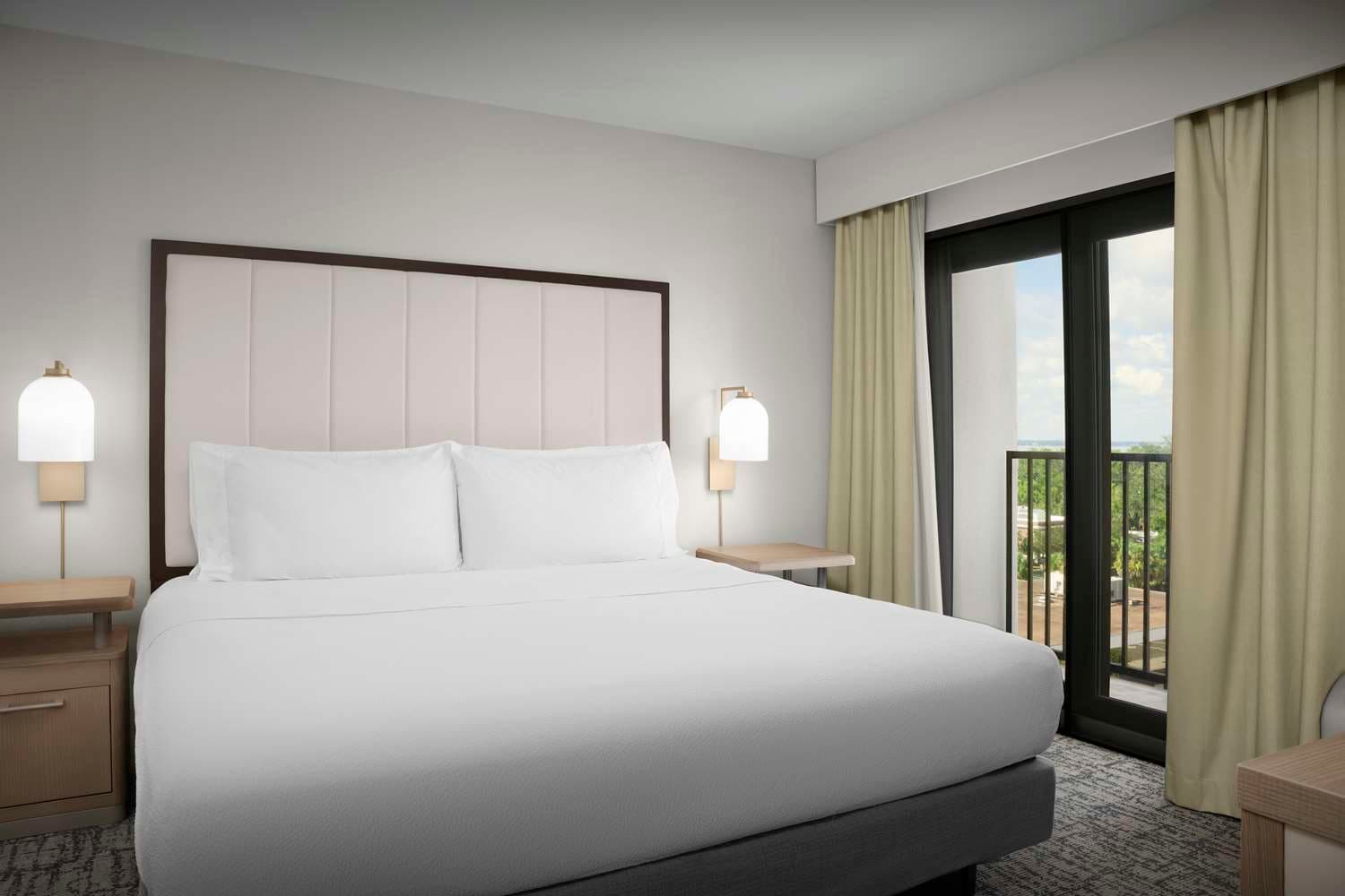 Homewood Suites by Hilton Jacksonville Downtown-Southbank