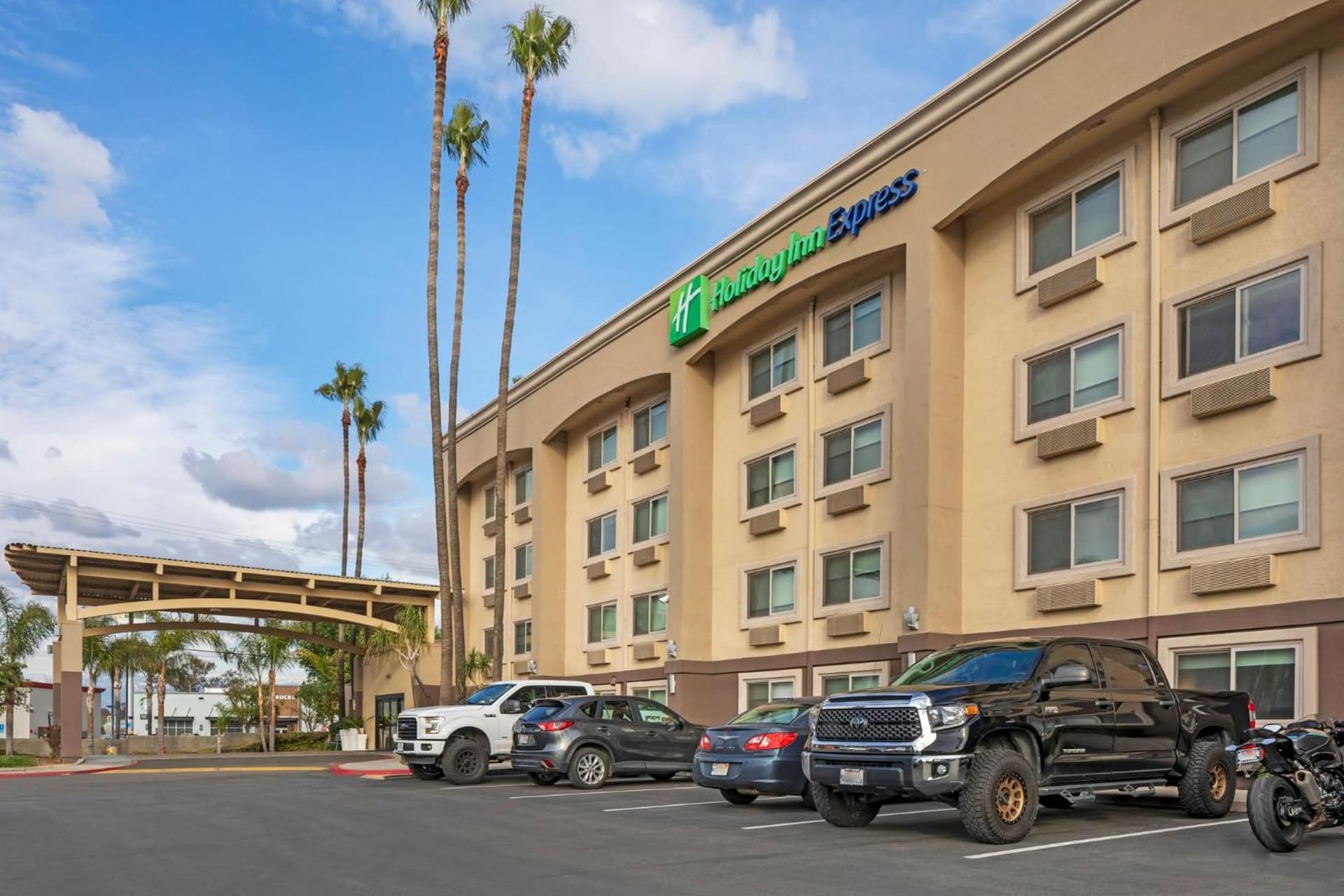 Holiday Inn Express San Bernardino Colton by IHG