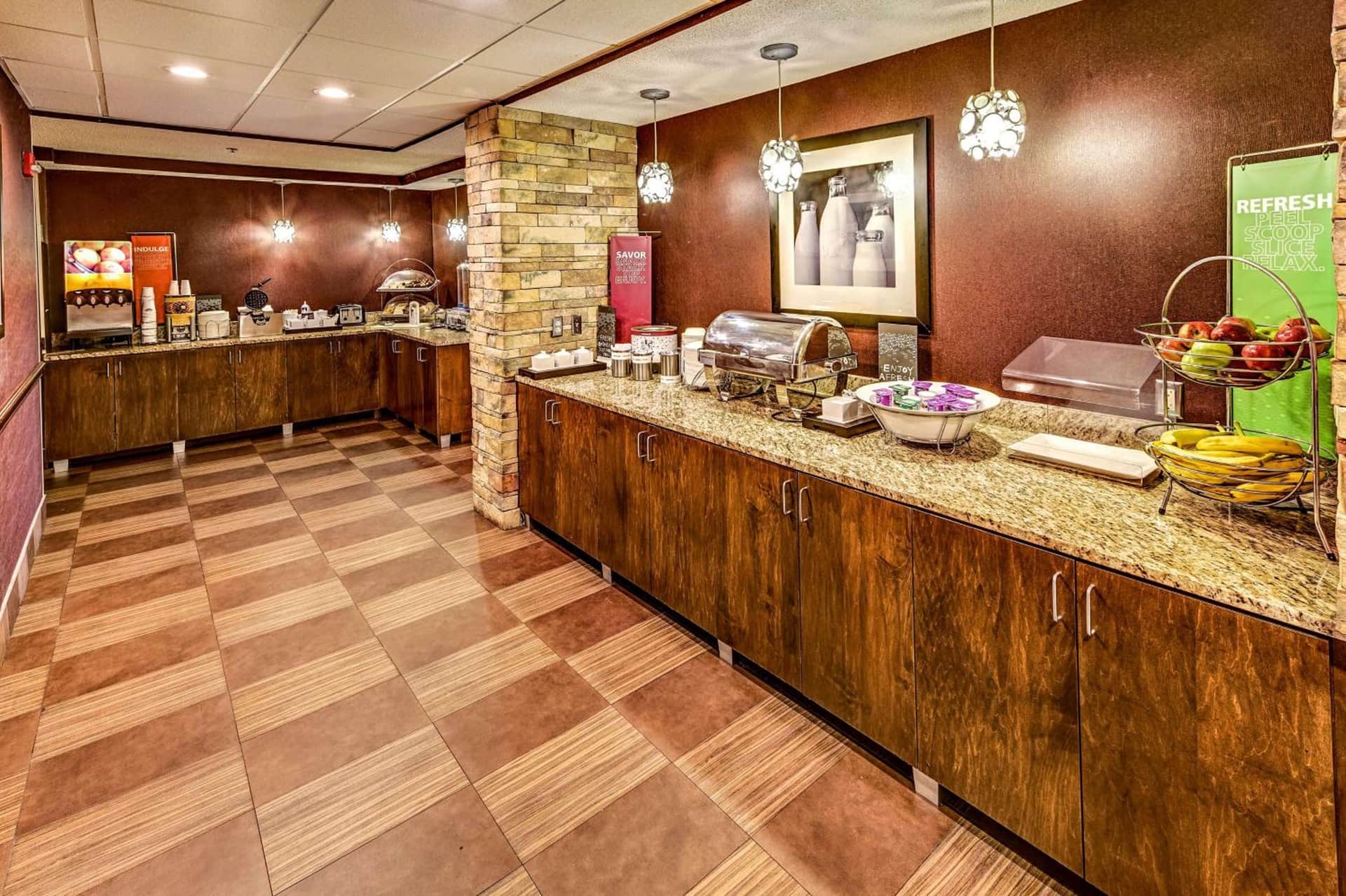 Hampton Inn by Hilton Columbus I-70E/Hamilton Rd.