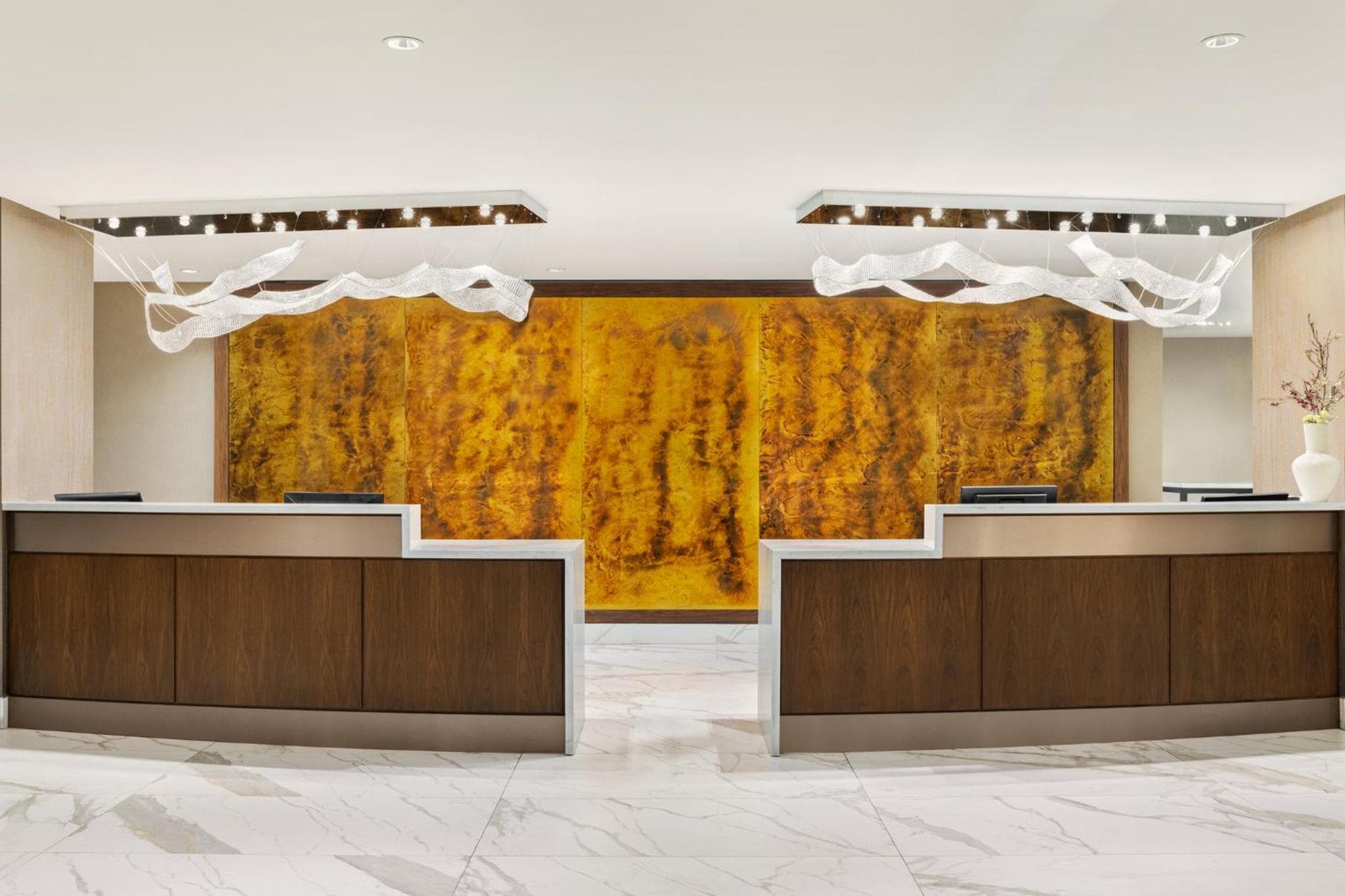 Crowne Plaza Toronto Airport by IHG