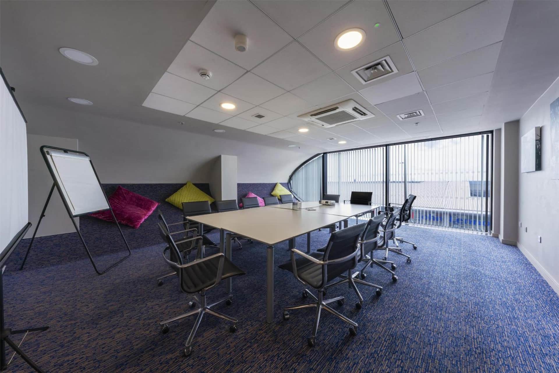 Hampton by Hilton Liverpool/John Lennon Airport