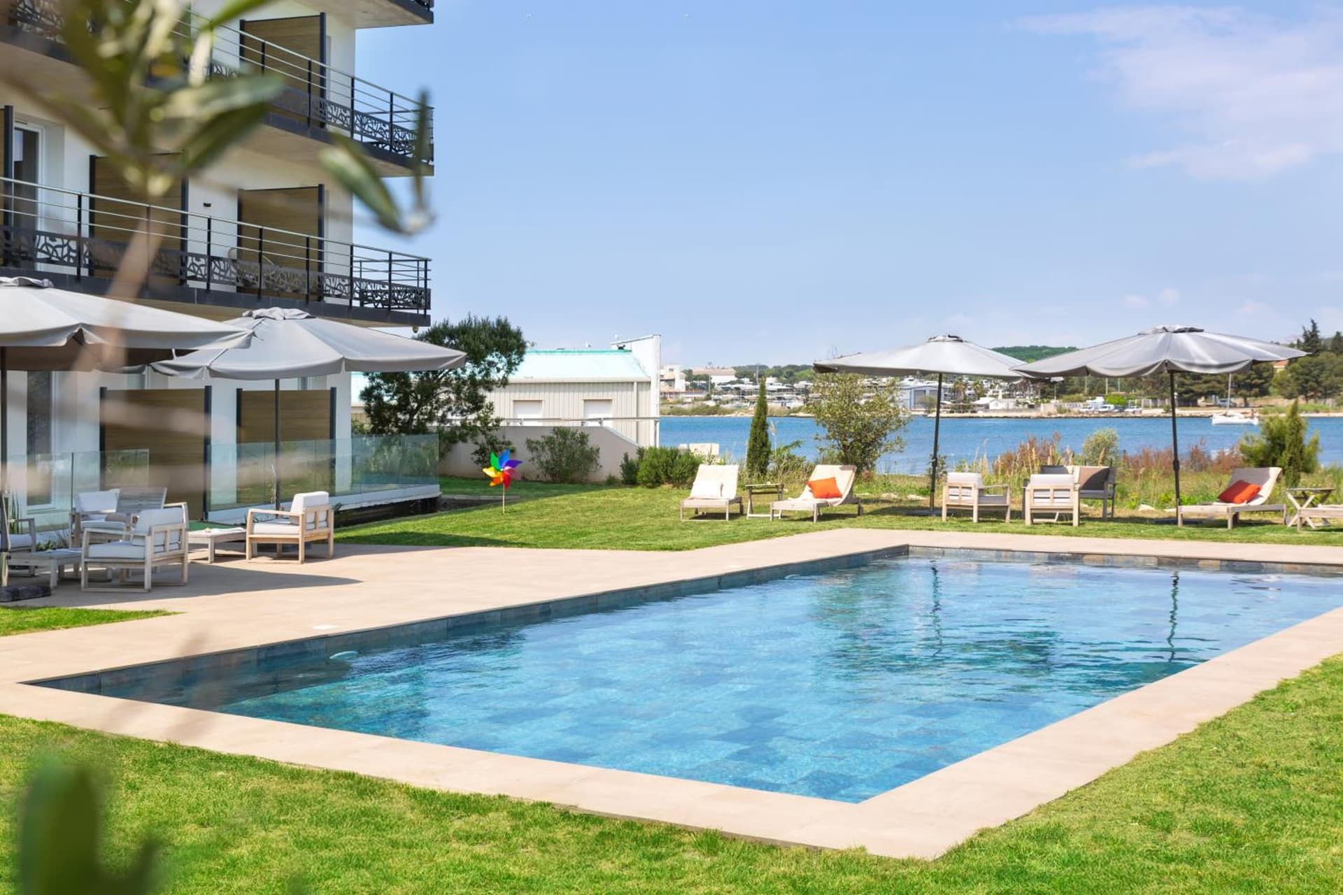 Golden Tulip Hotel & Rooftop Martigues Provence