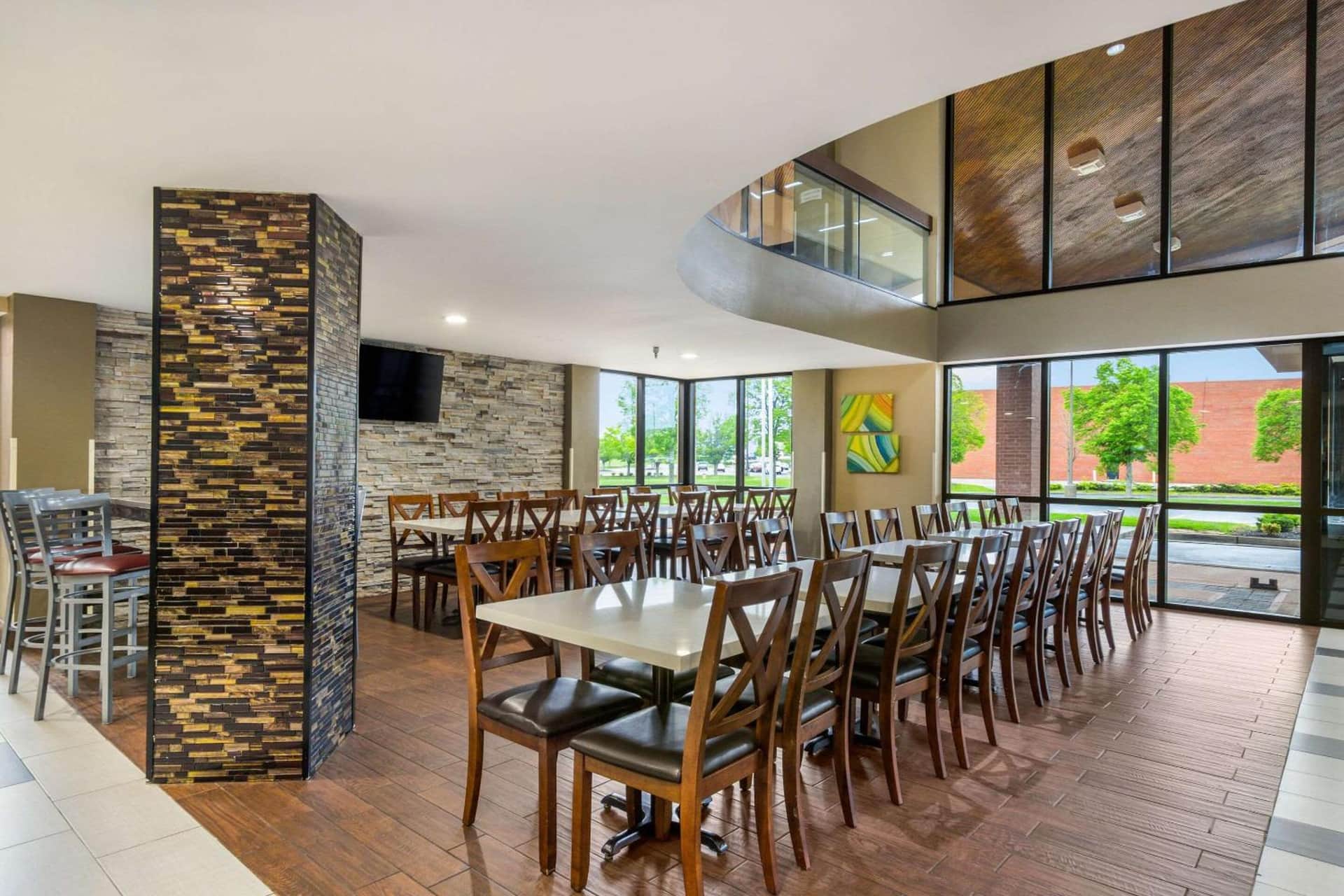 Quality Inn & Suite Florence - Cincinnati South