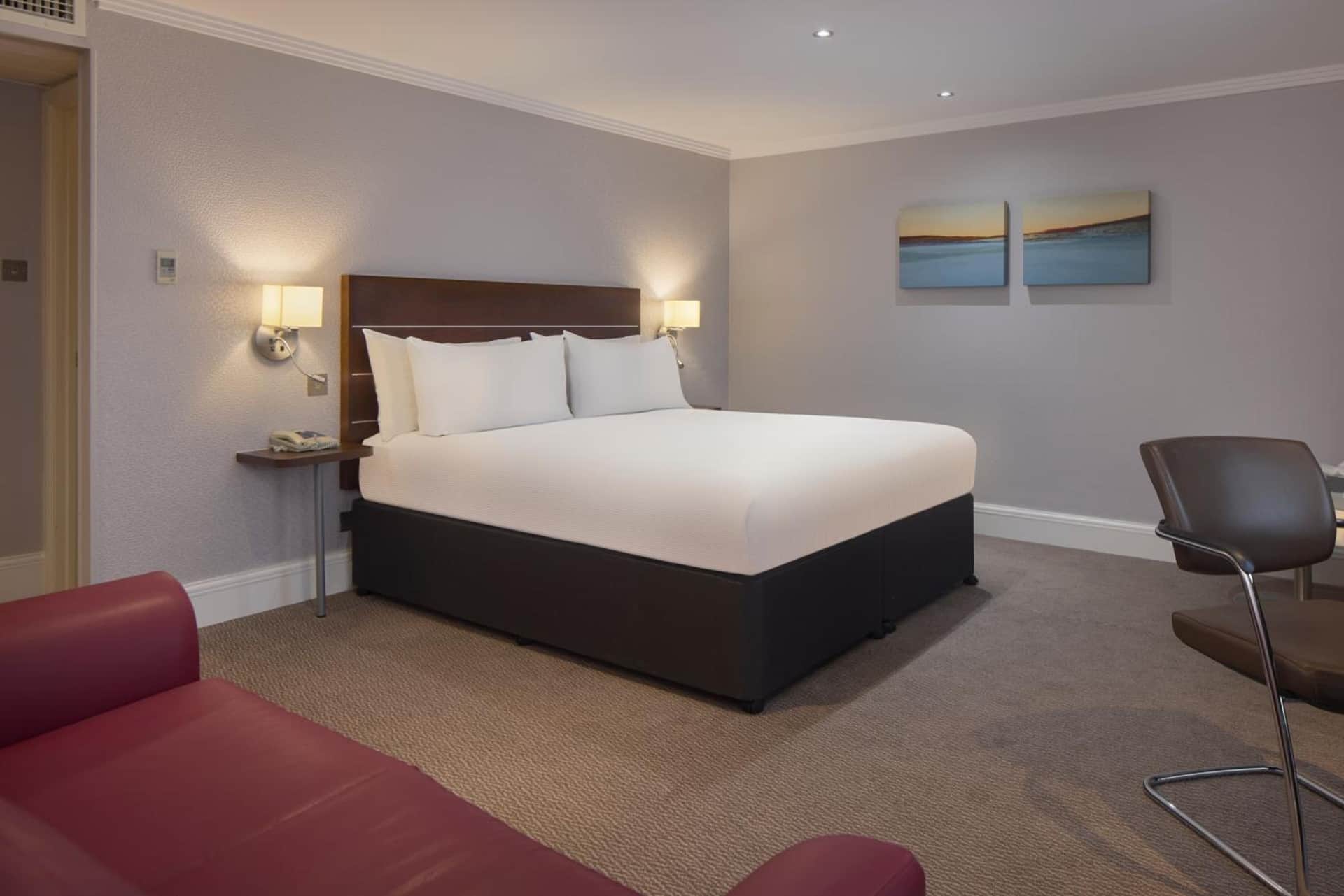DoubleTree by Hilton Bristol City Centre