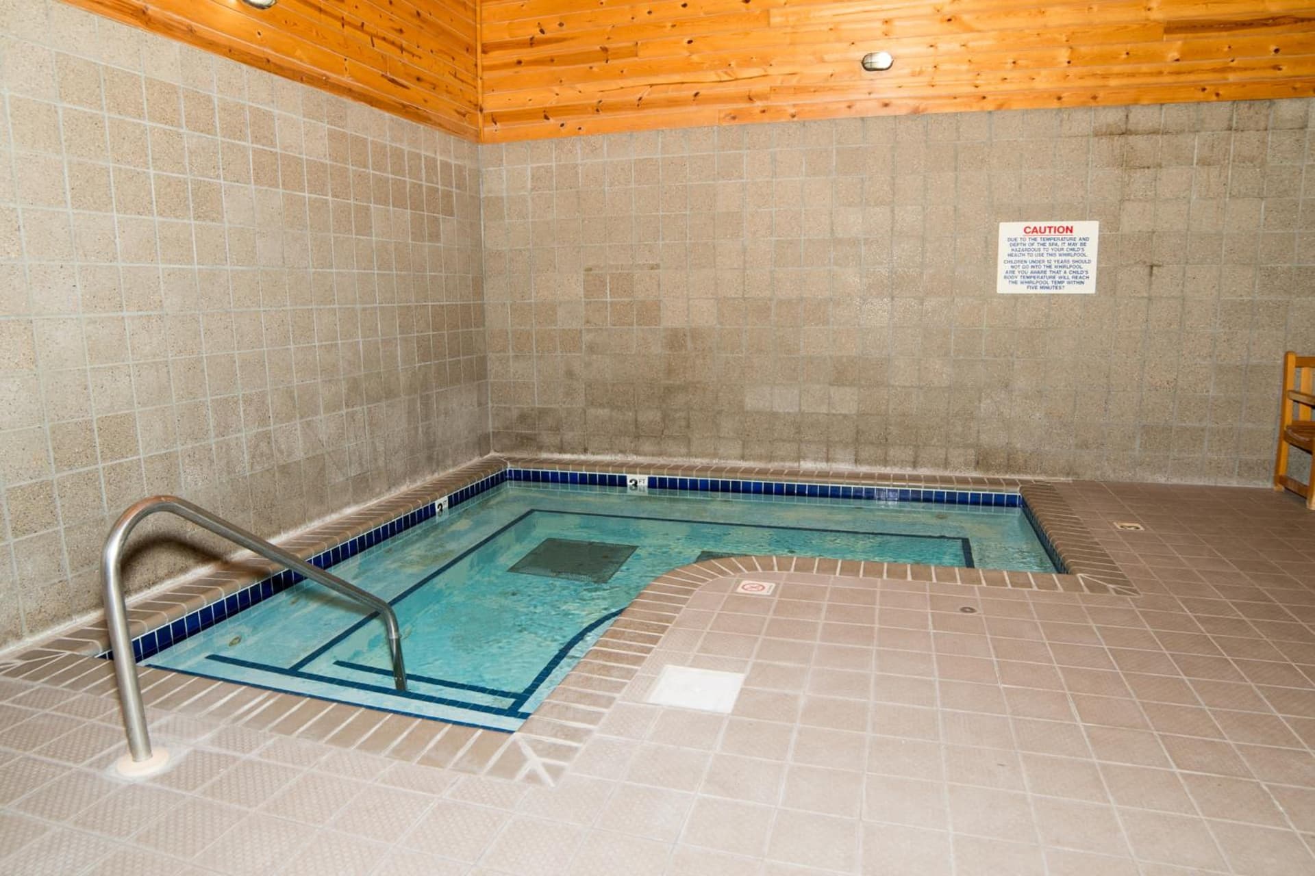 HomeTown Inn and Suites Belle Plaine