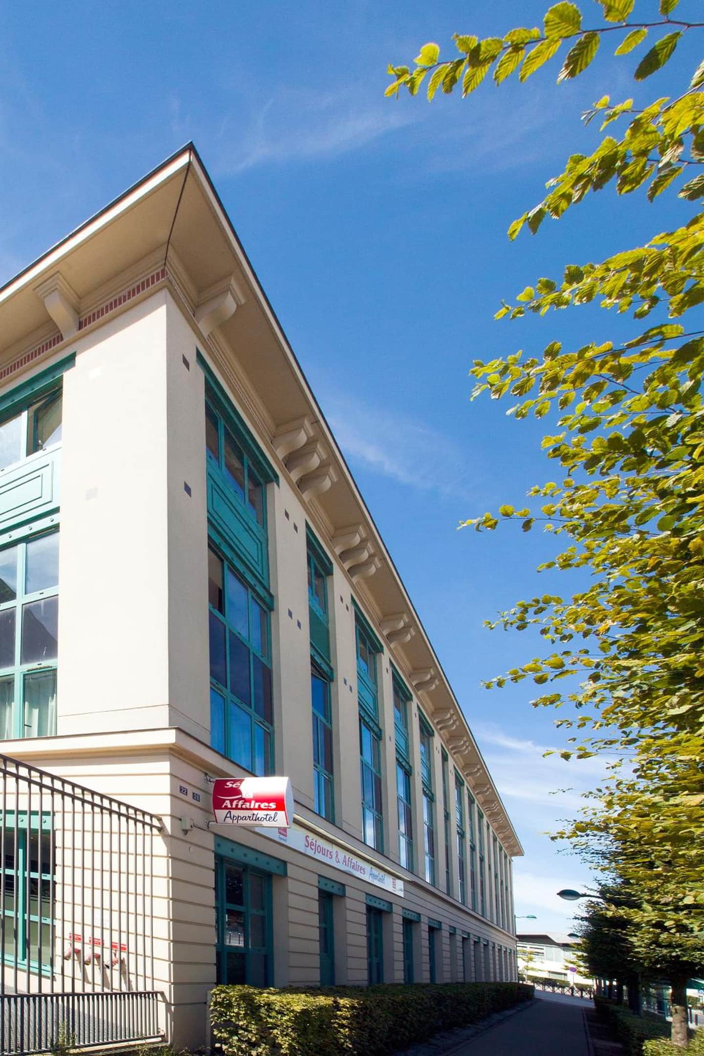 RESIDE APPARTHOTELS – Séjours & Affaires Résidence Rive Gauche