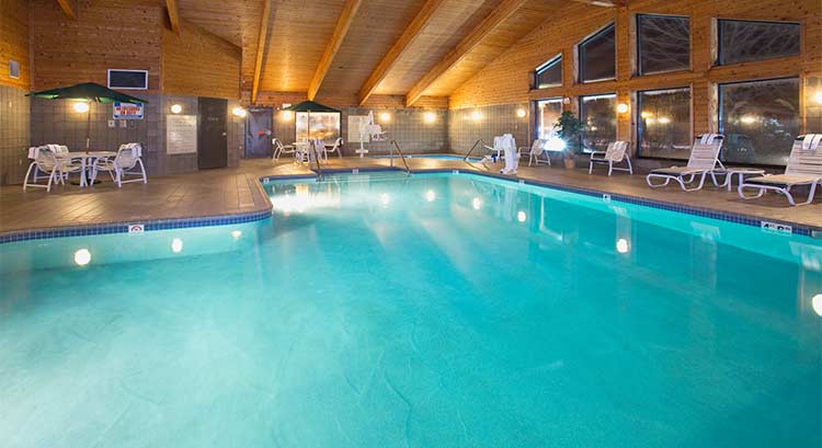 Cobblestone Hotel & Suites - Wisconsin Rapids