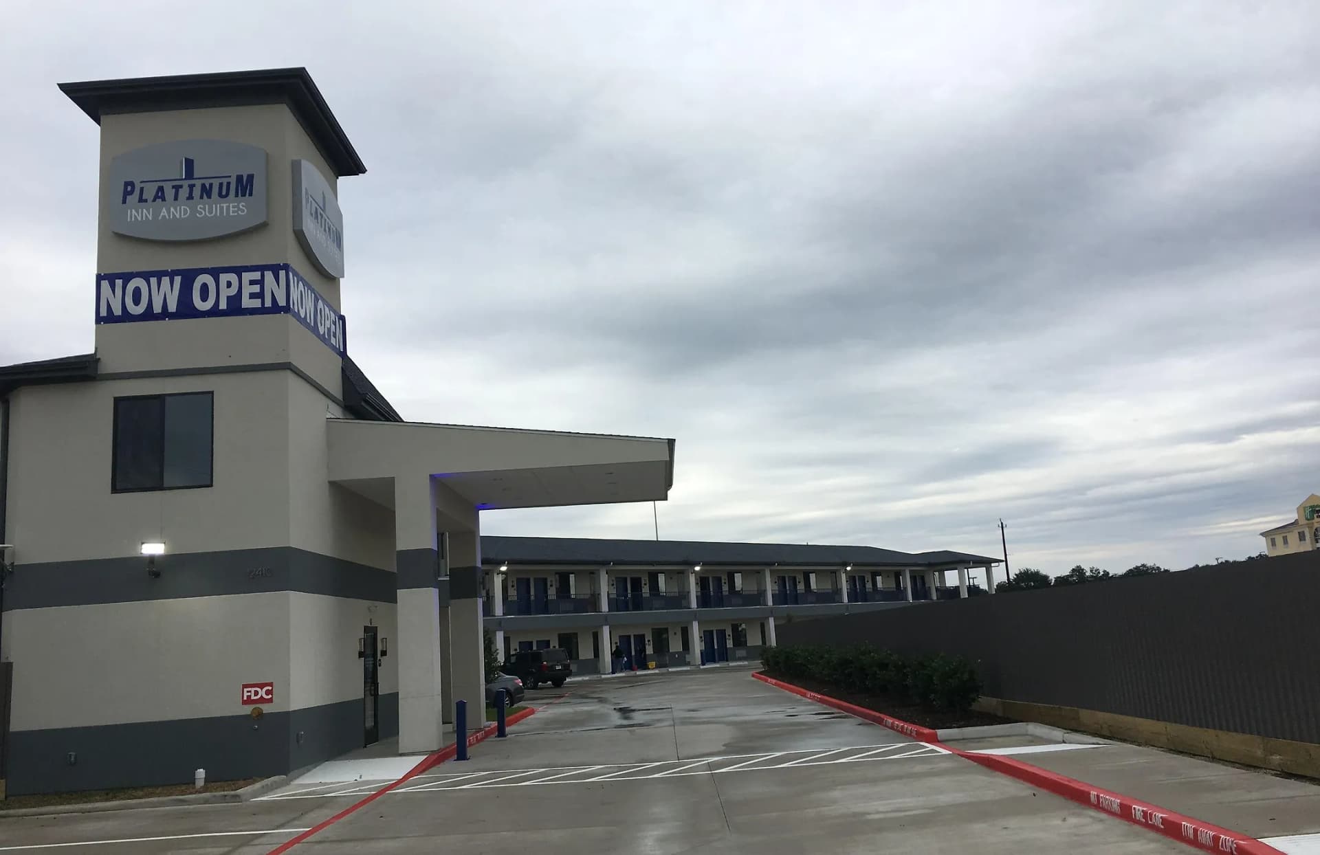 Platinum Inn and Suites