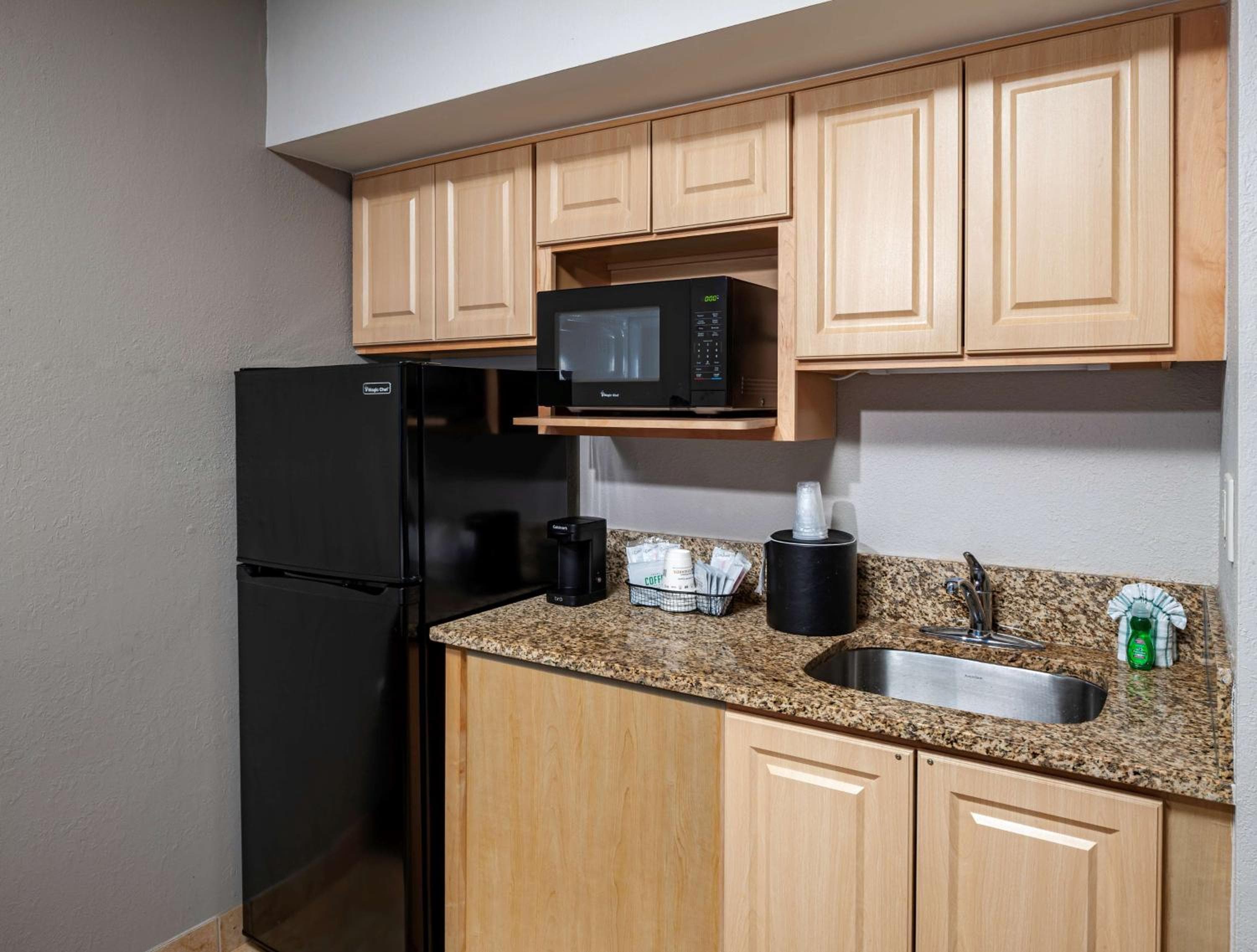 Best Western New Smyrna Beach Hotel & Suites