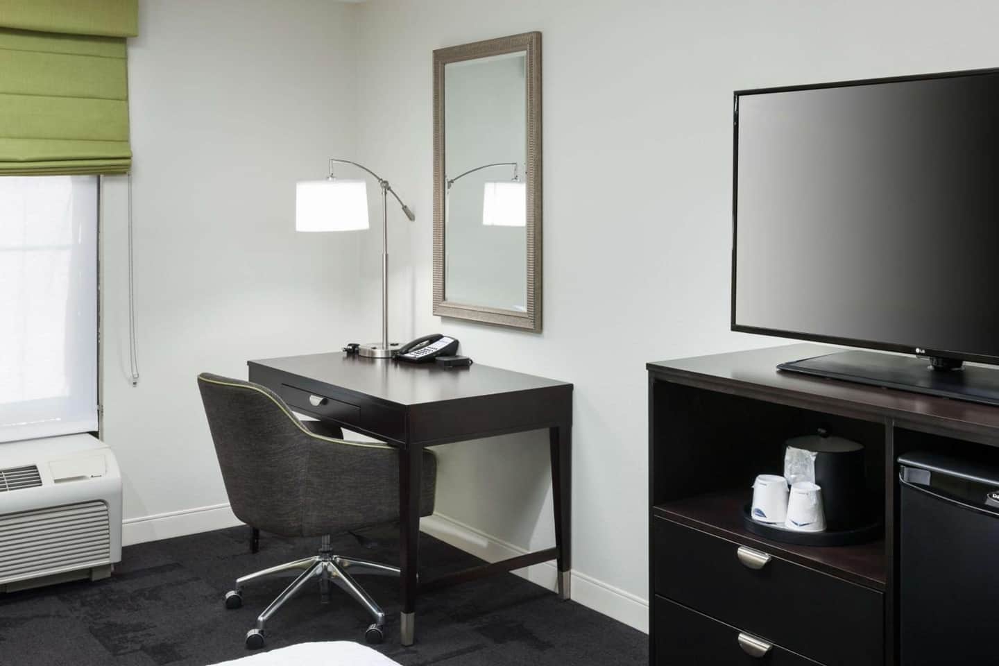 Hampton Inn Suites - Gainesville Downtown