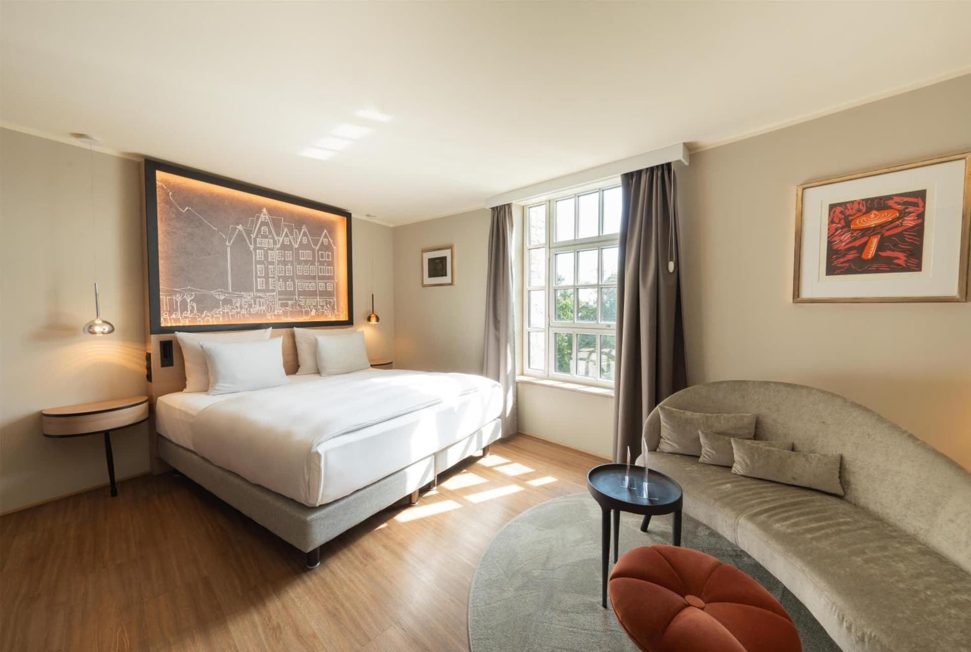 Wasserturm Hotel Cologne, Curio Collection by Hilton