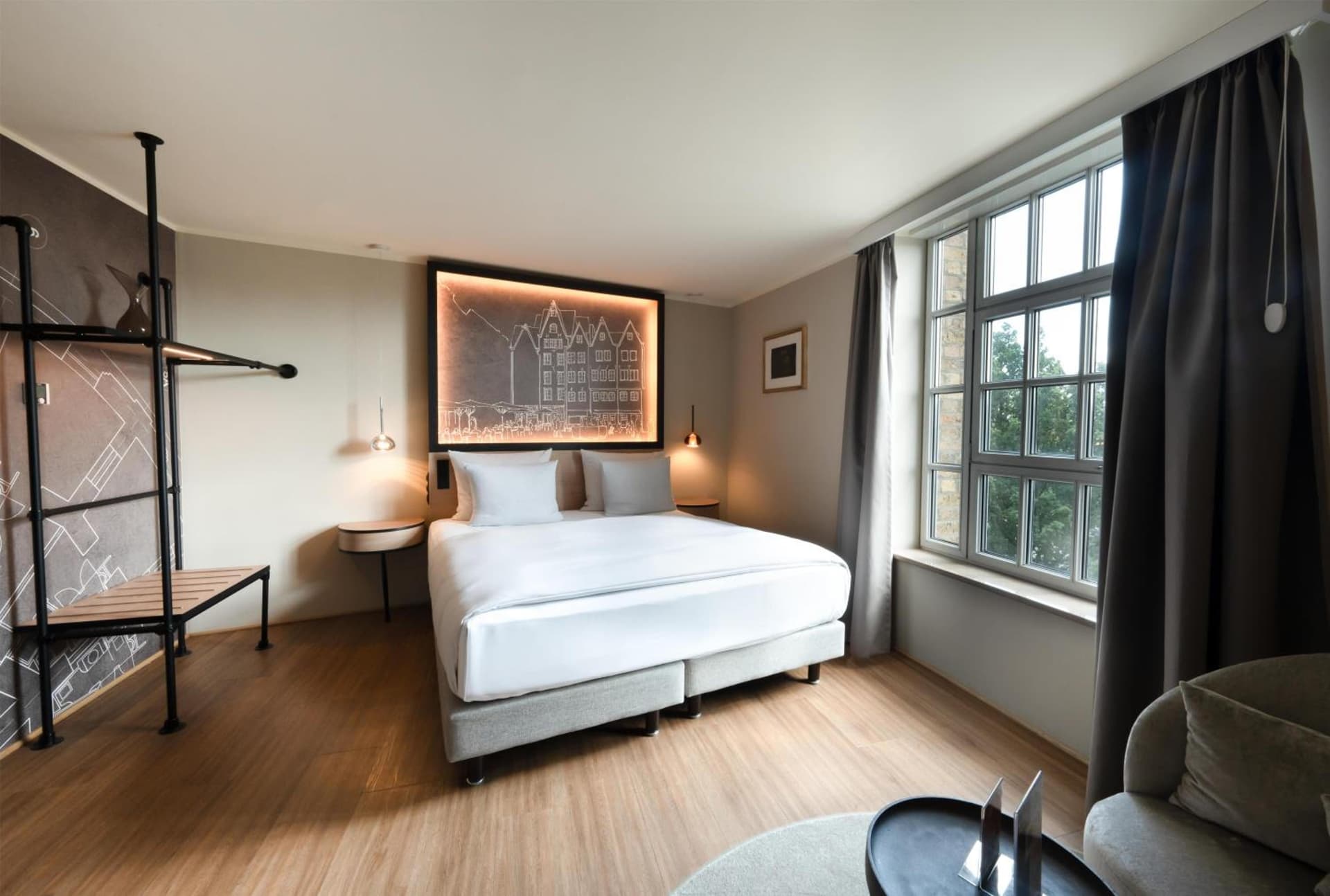 Wasserturm Hotel Cologne, Curio Collection by Hilton