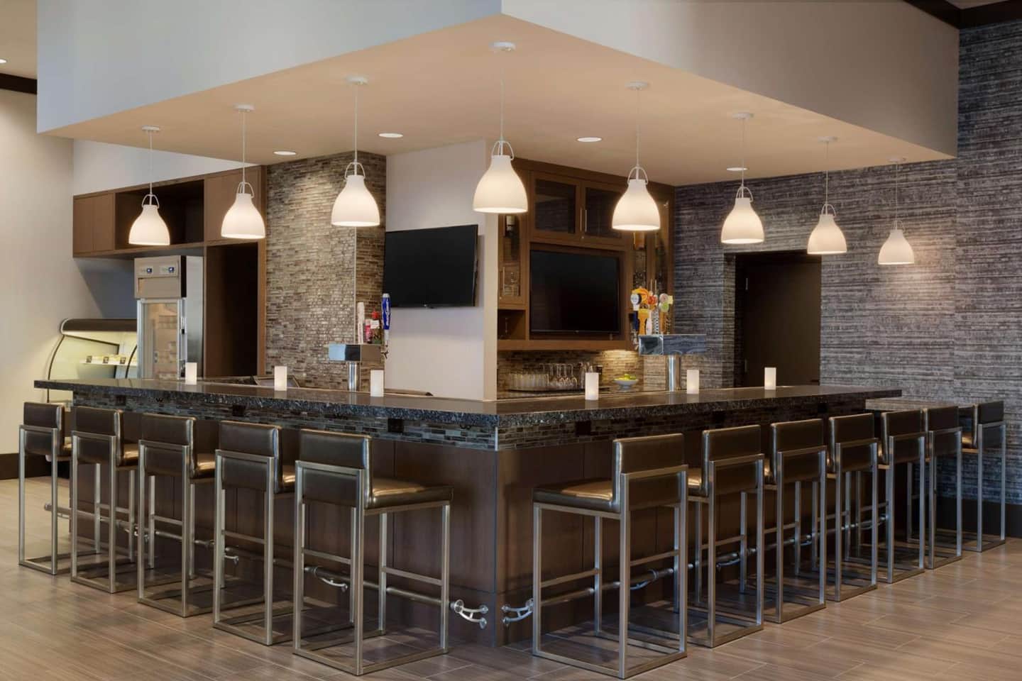 Embassy Suites by Hilton The Woodlands at Hughes Landing