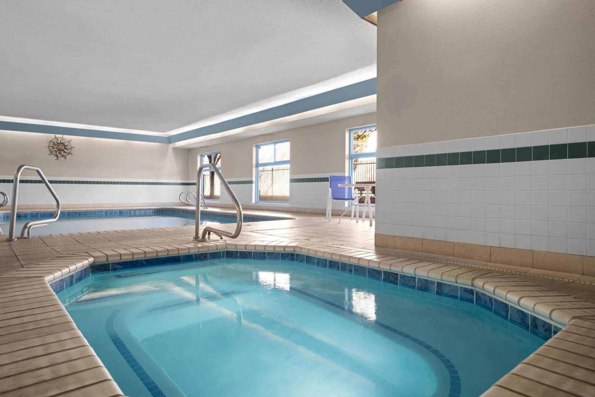 Days Inn & Suites by Wyndham Airport Albuquerque