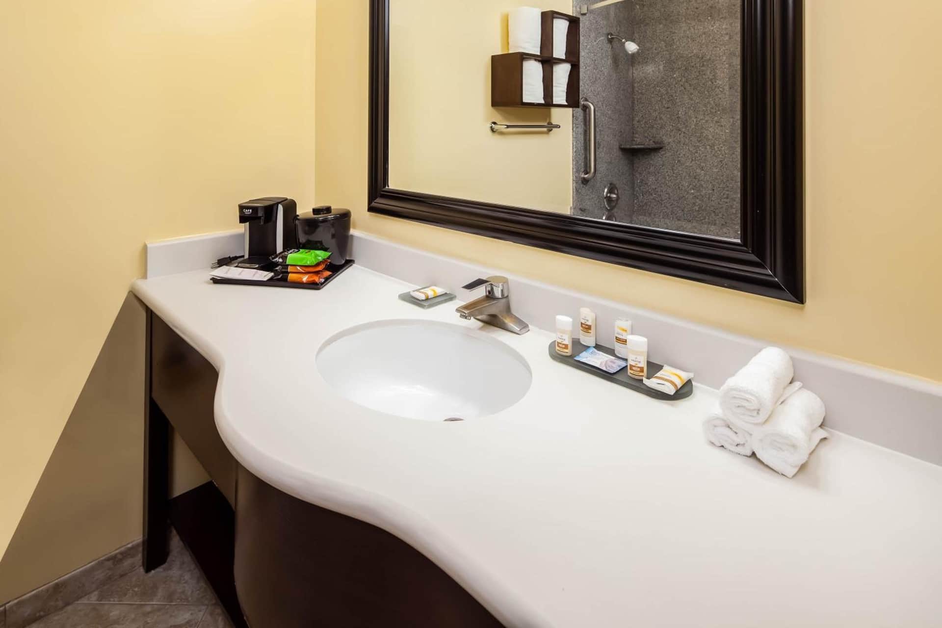 La Quinta Inn & Suites by Wyndham Inglewood