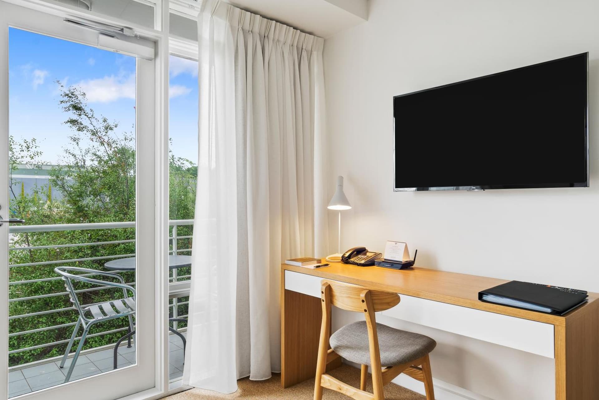 MainStay Suites Williamstown