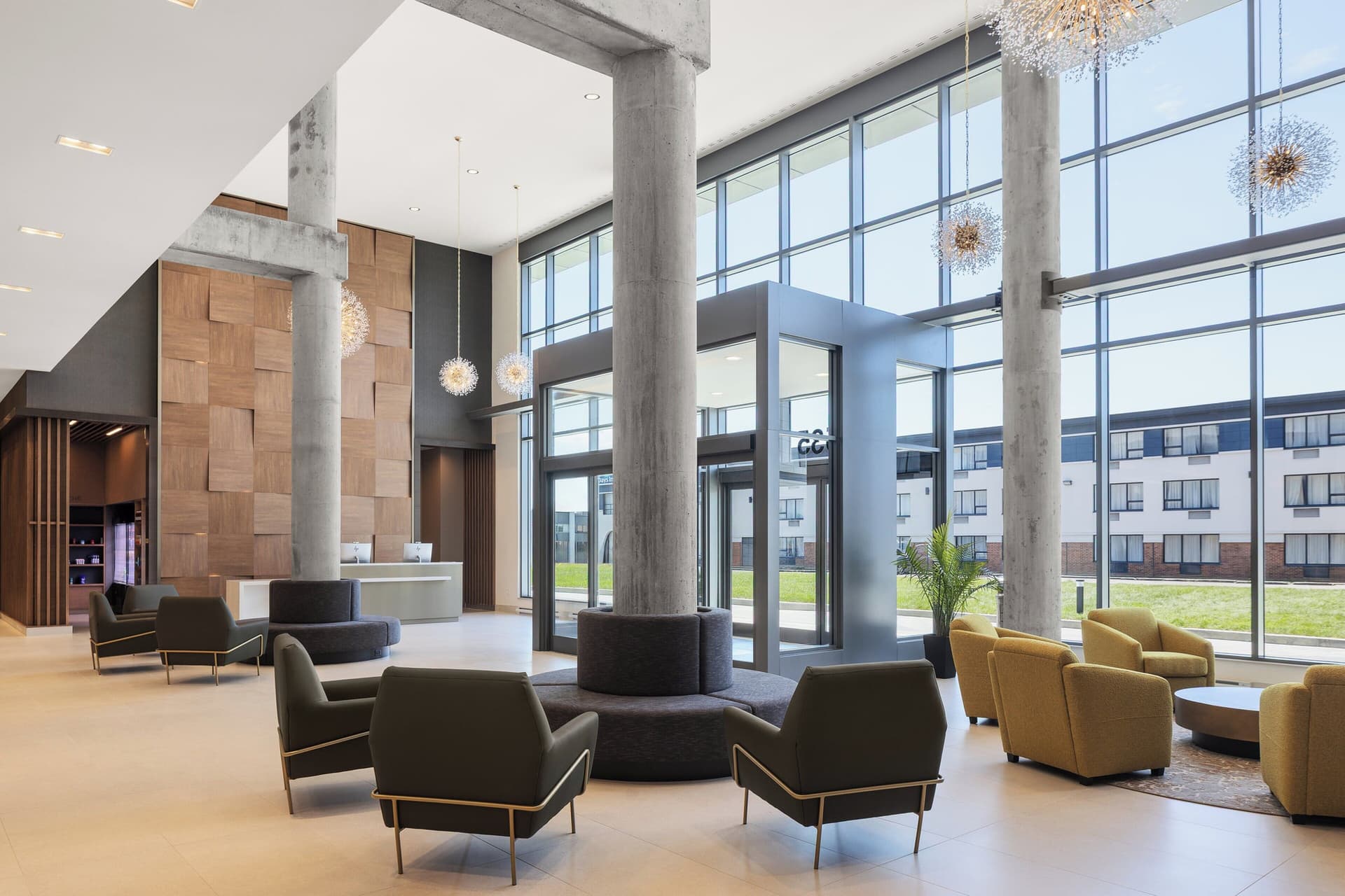 Staybridge Suites Montreal Airport - St-Laurent by IHG