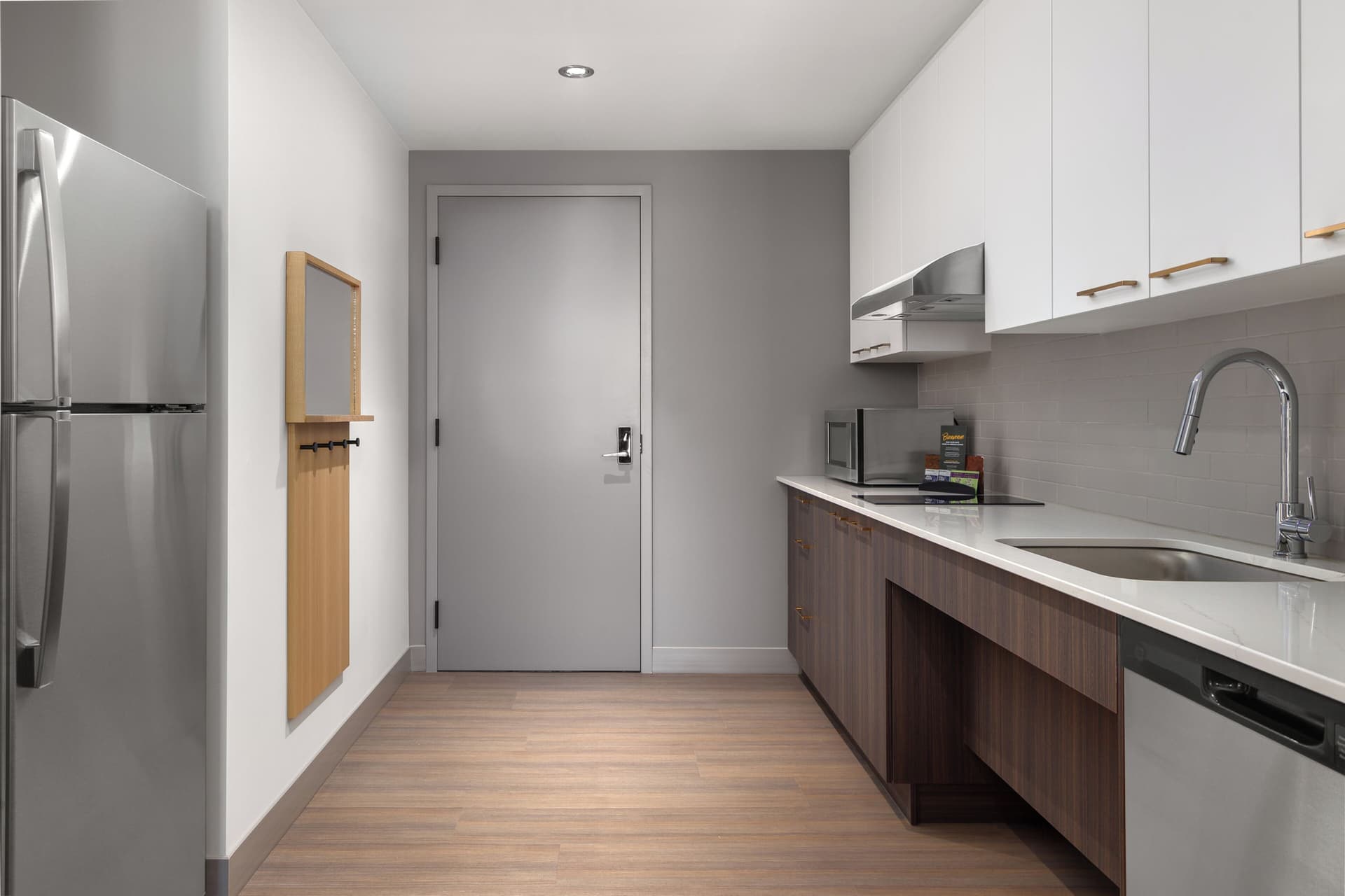 Staybridge Suites Montreal Airport - St-Laurent by IHG