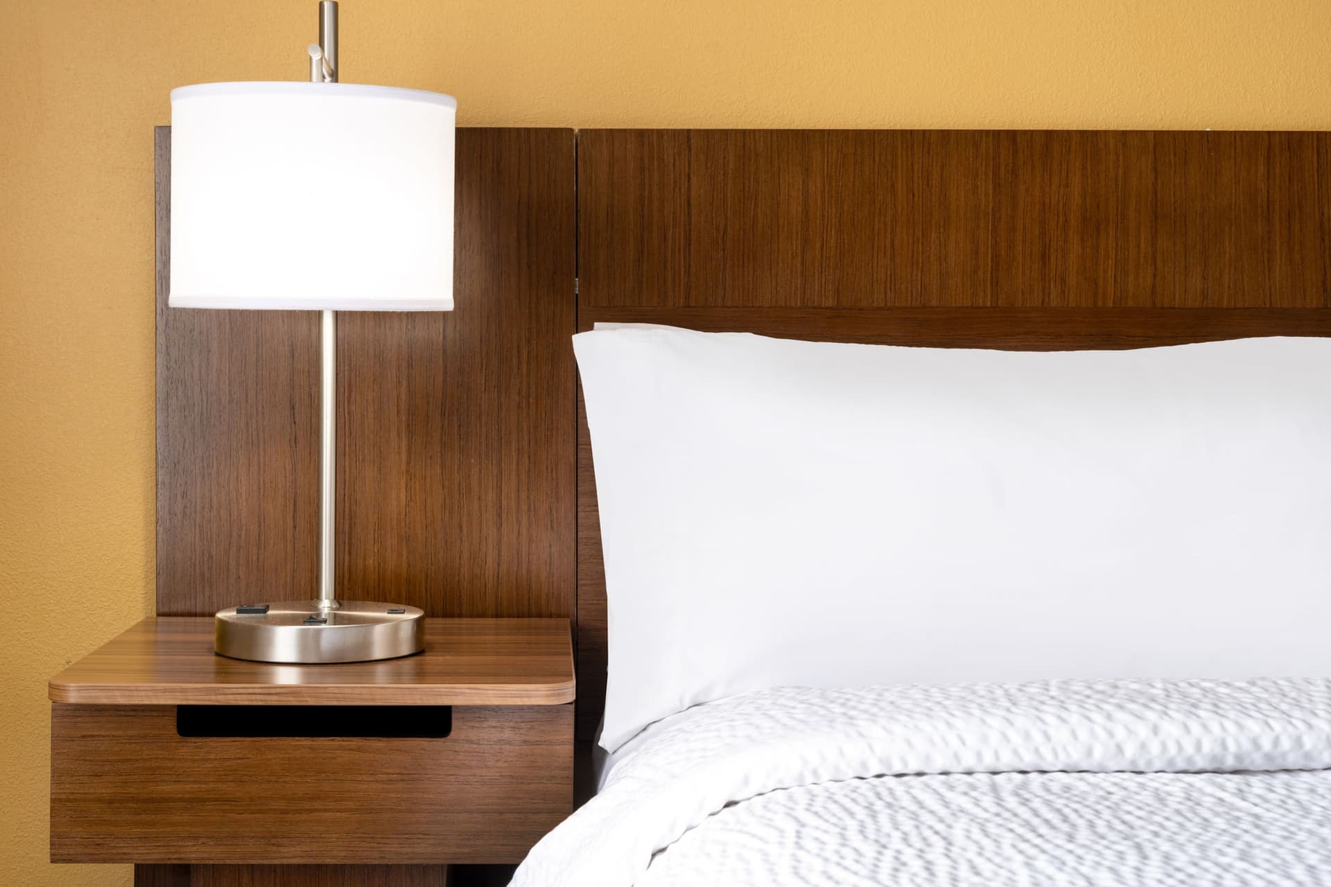 Garner Hotel Del Valle - Austin Southeast