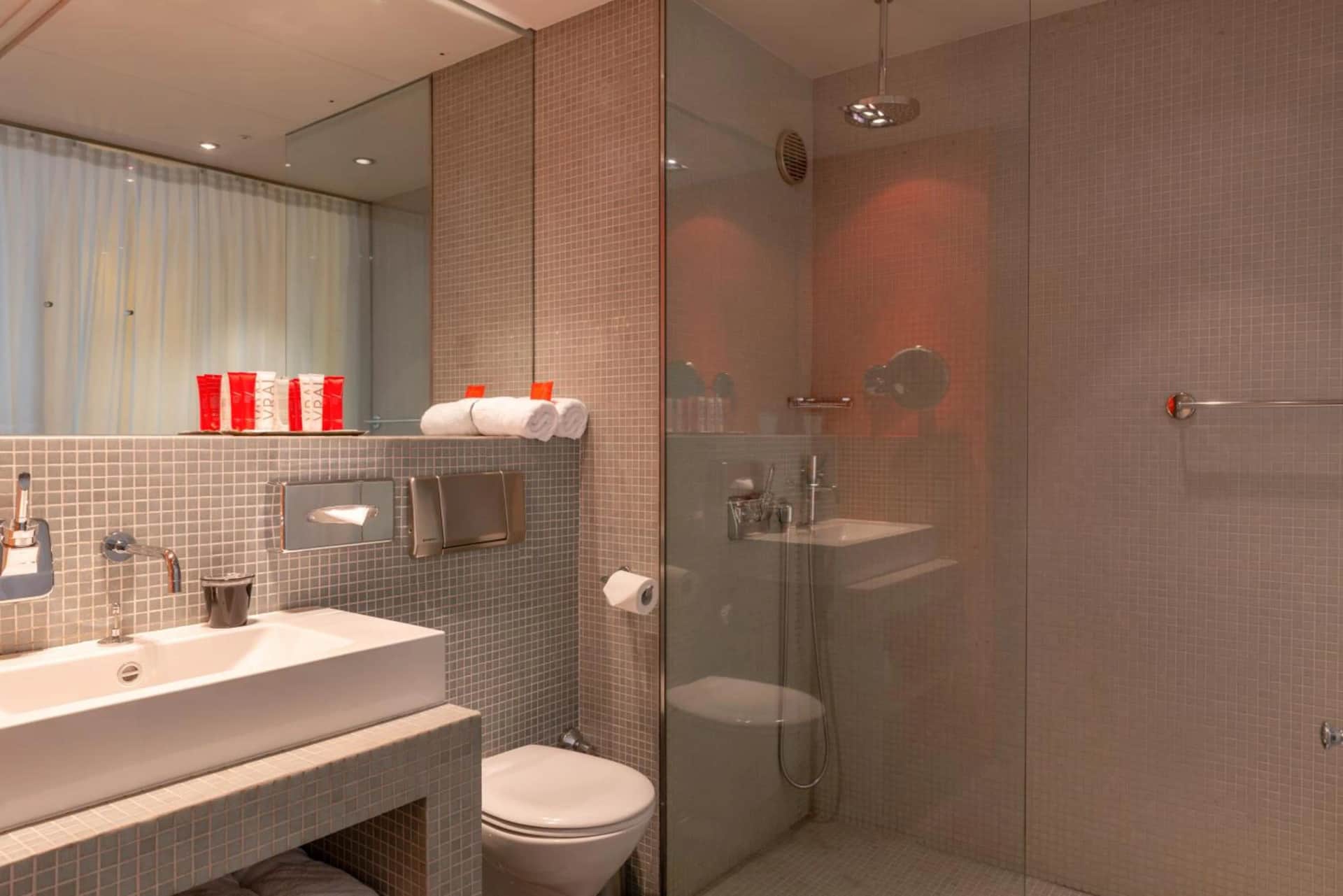 Hôtel Golden Tulip Opéra de Noailles