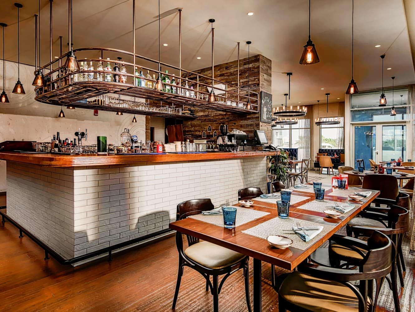 Pullman Dubai Jumeirah Lakes Towers