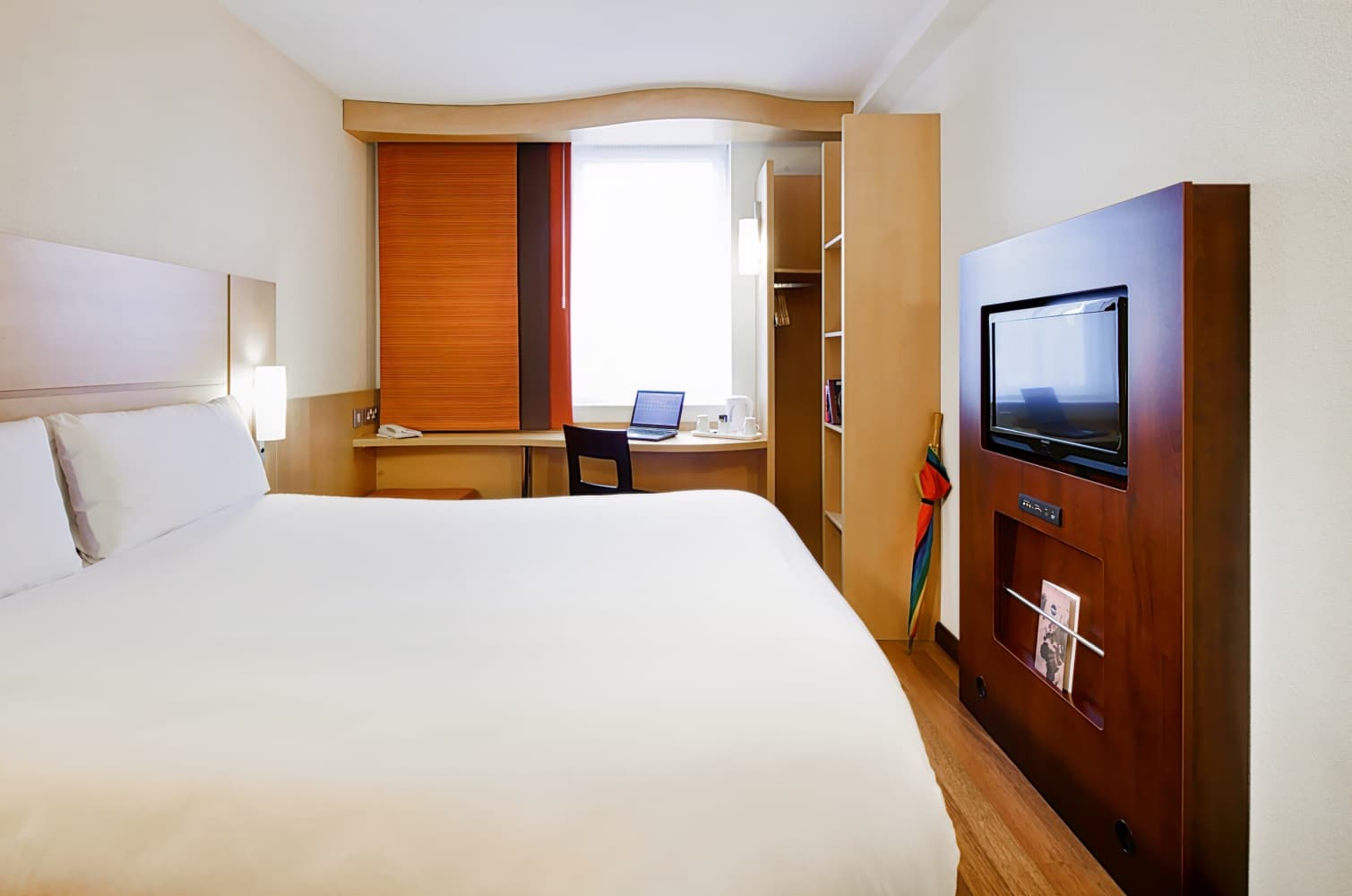 ibis London Luton Airport