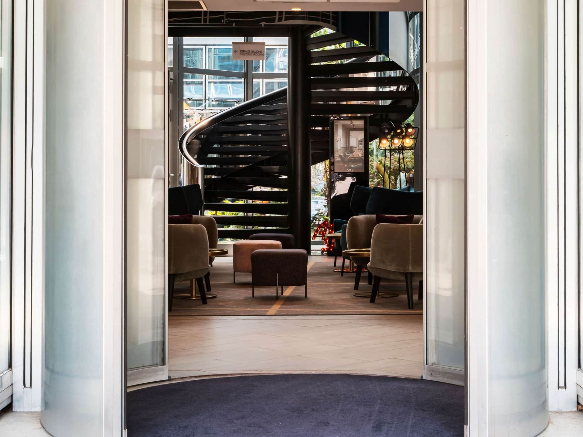 Mercure Paris La Défense Grande Arche Hotel