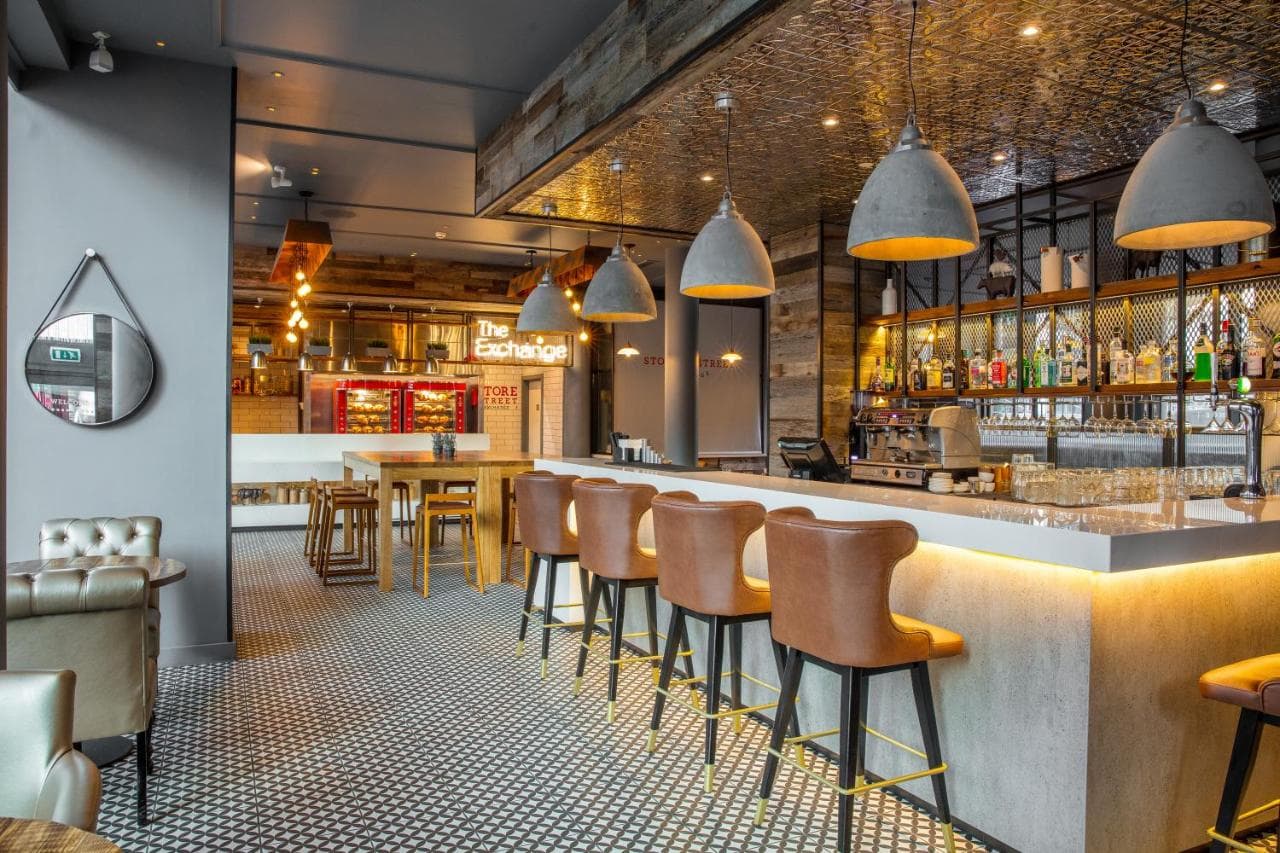 DoubleTree by Hilton Manchester - Piccadilly