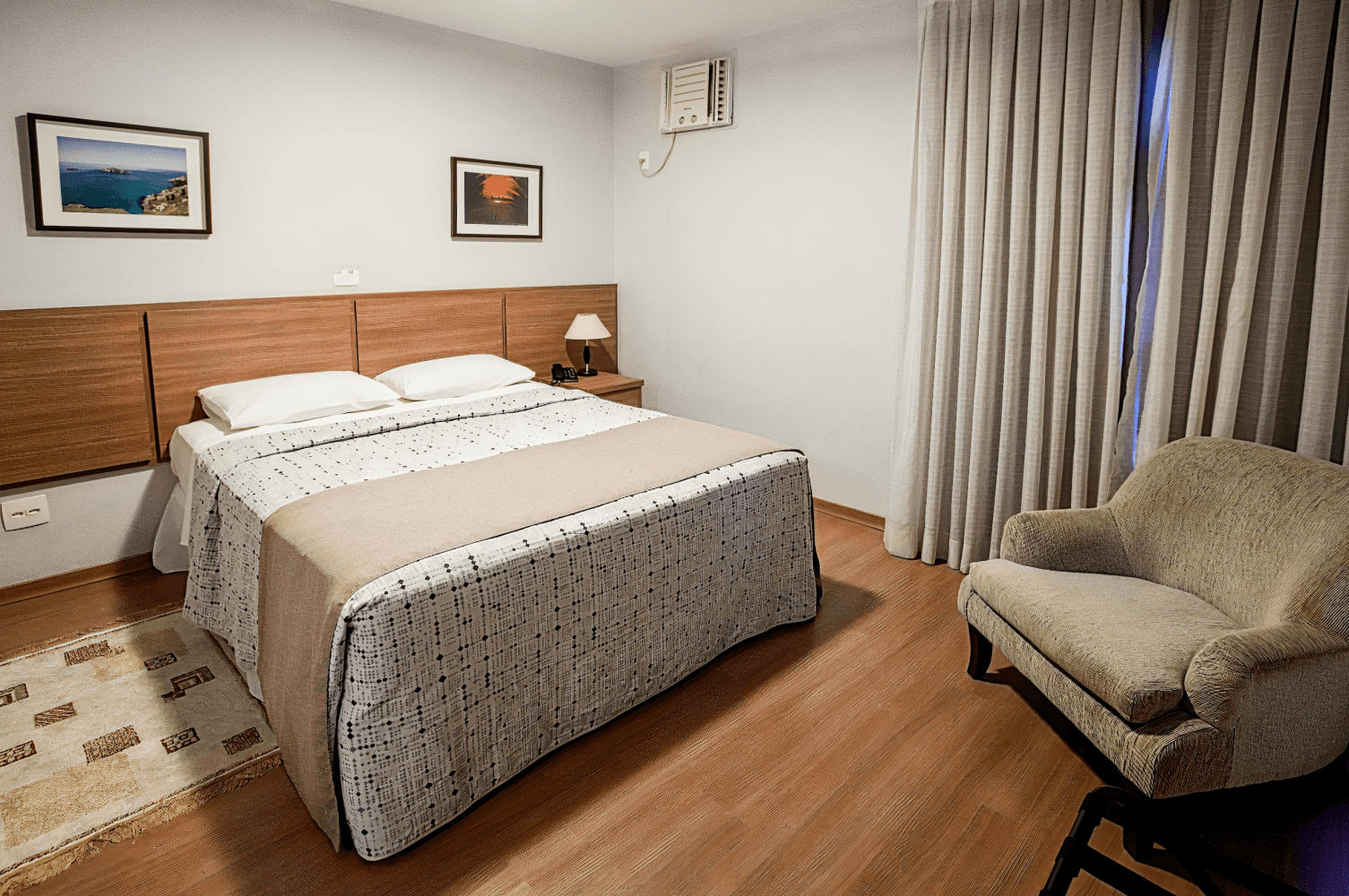 Gallant Hotel